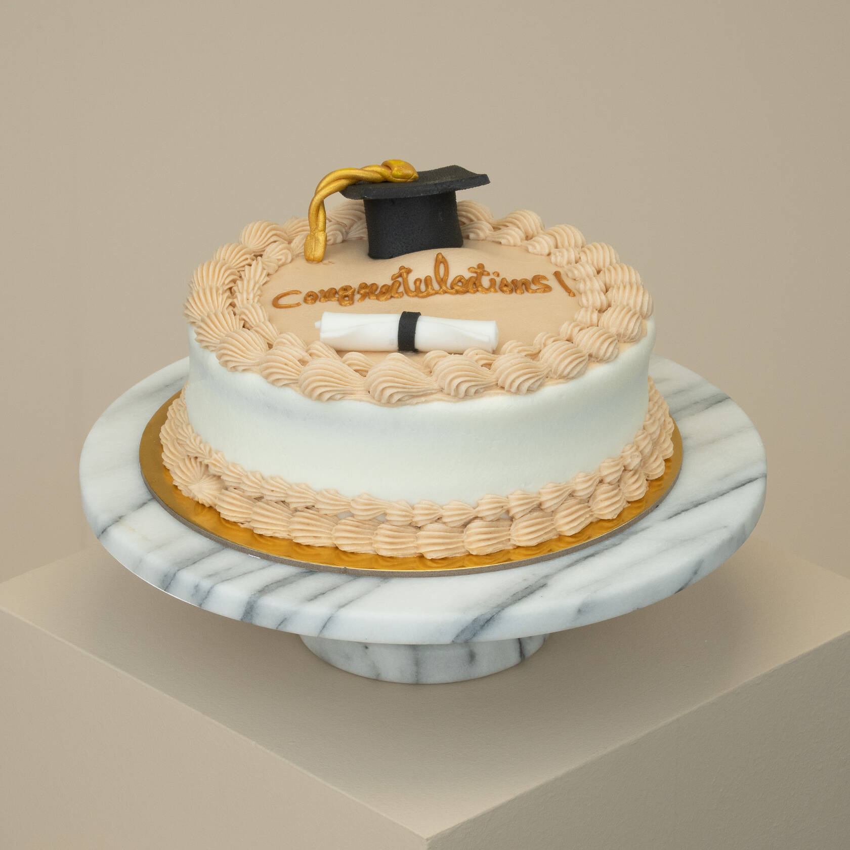 Helen’s Graduation Cake | Graduation Bouquet Helen’s Graduation Cake | Graduation Bouquet
