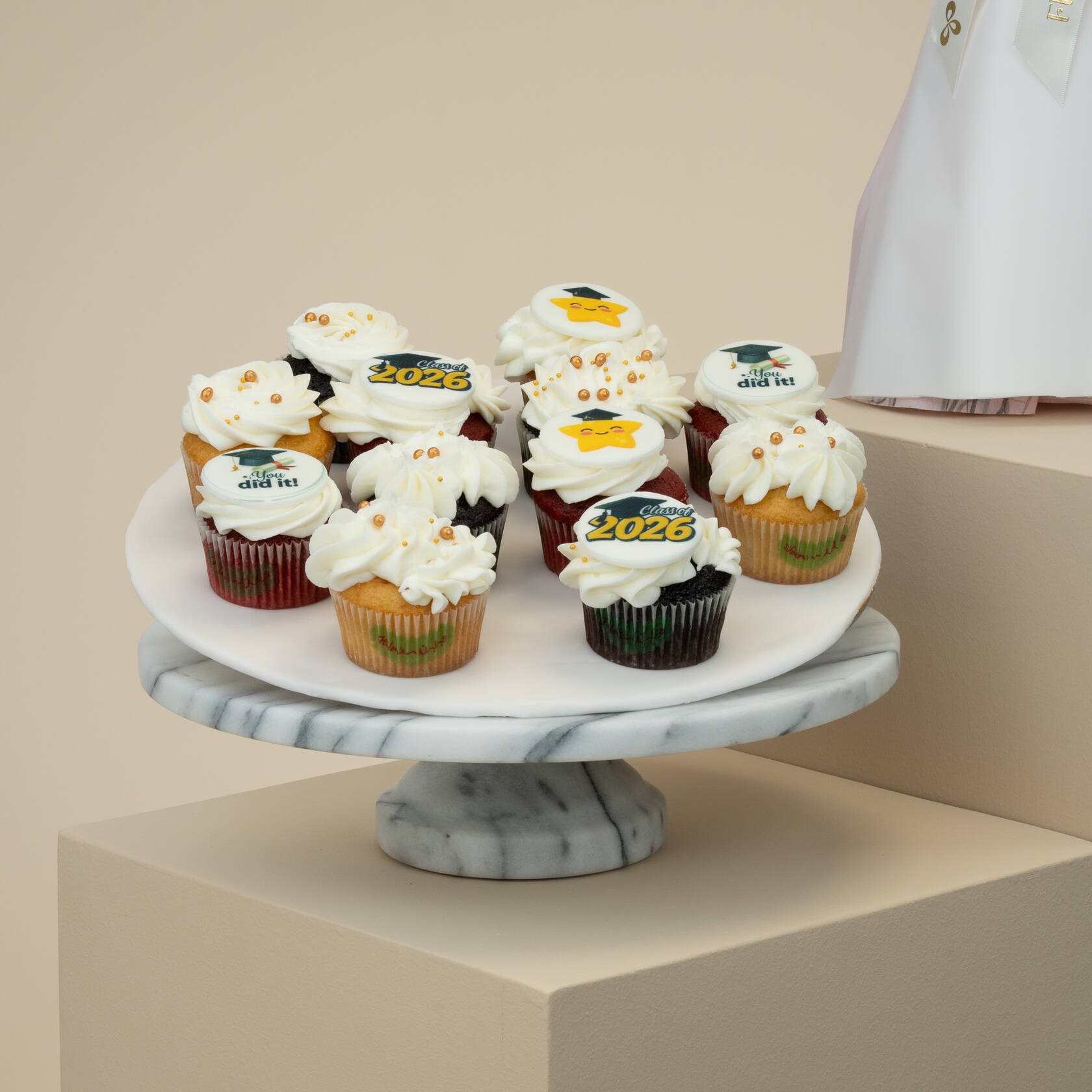 Helen’s Graduation Cupcakes | Bouquet of Affection Helen’s Graduation Cupcakes | Bouquet of Affection