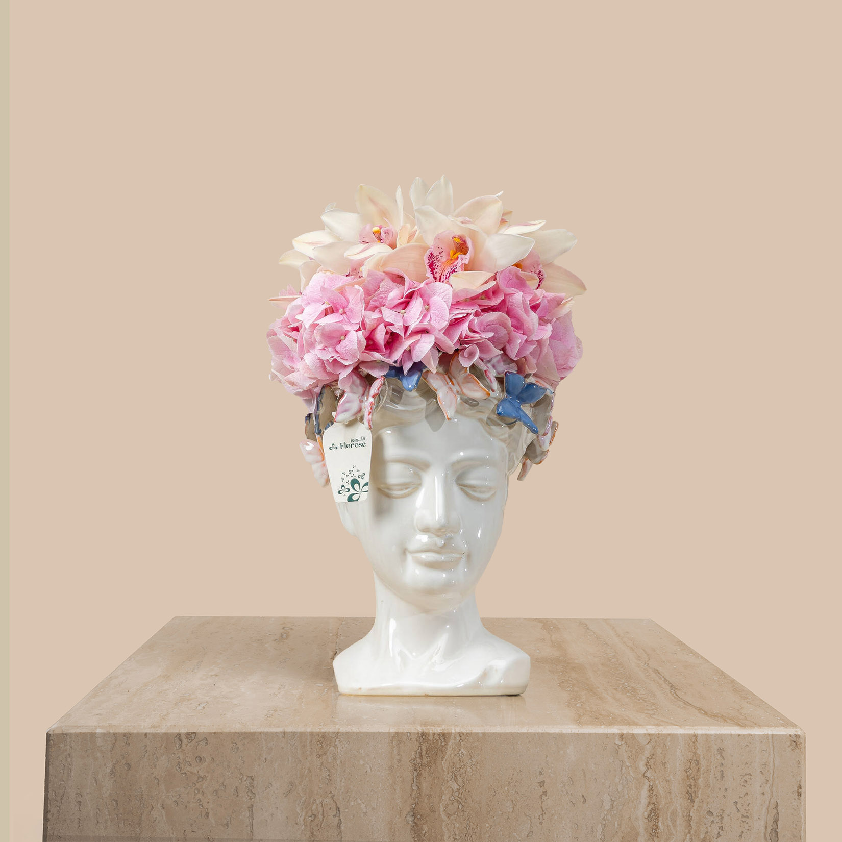 Amelie Sculpture Vase Amelie Sculpture Vase