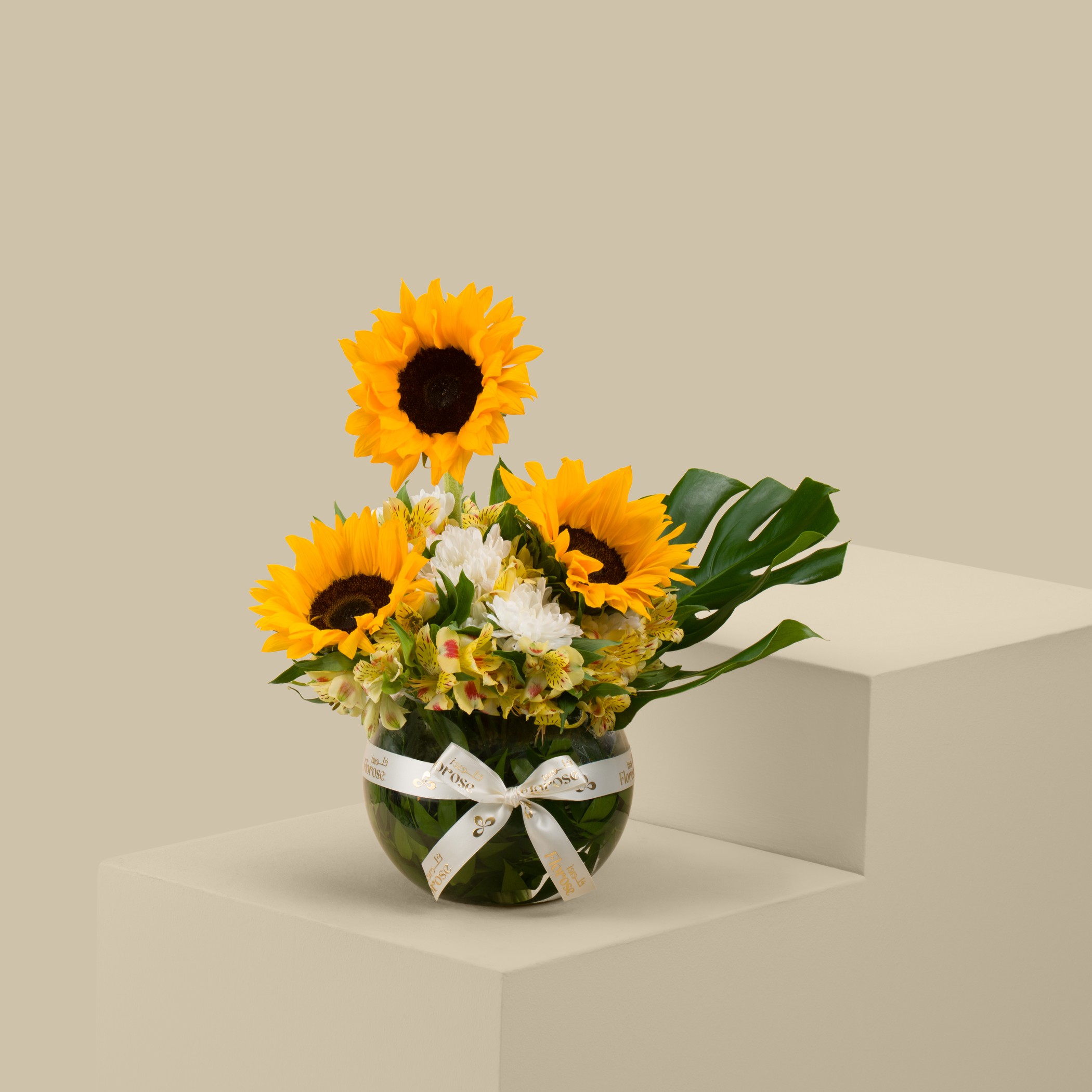 Light Touch Round Vase Light Touch Round Vase