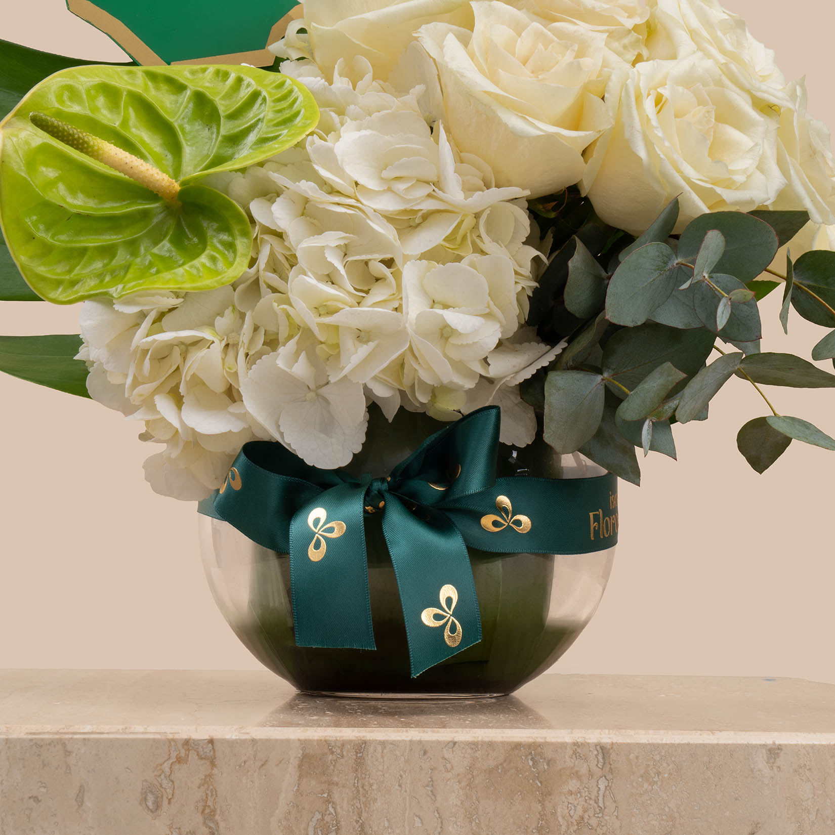 A Touch Of Wonder Round Vase | National Day Toppers A Touch Of Wonder Round Vase | National Day Toppers
