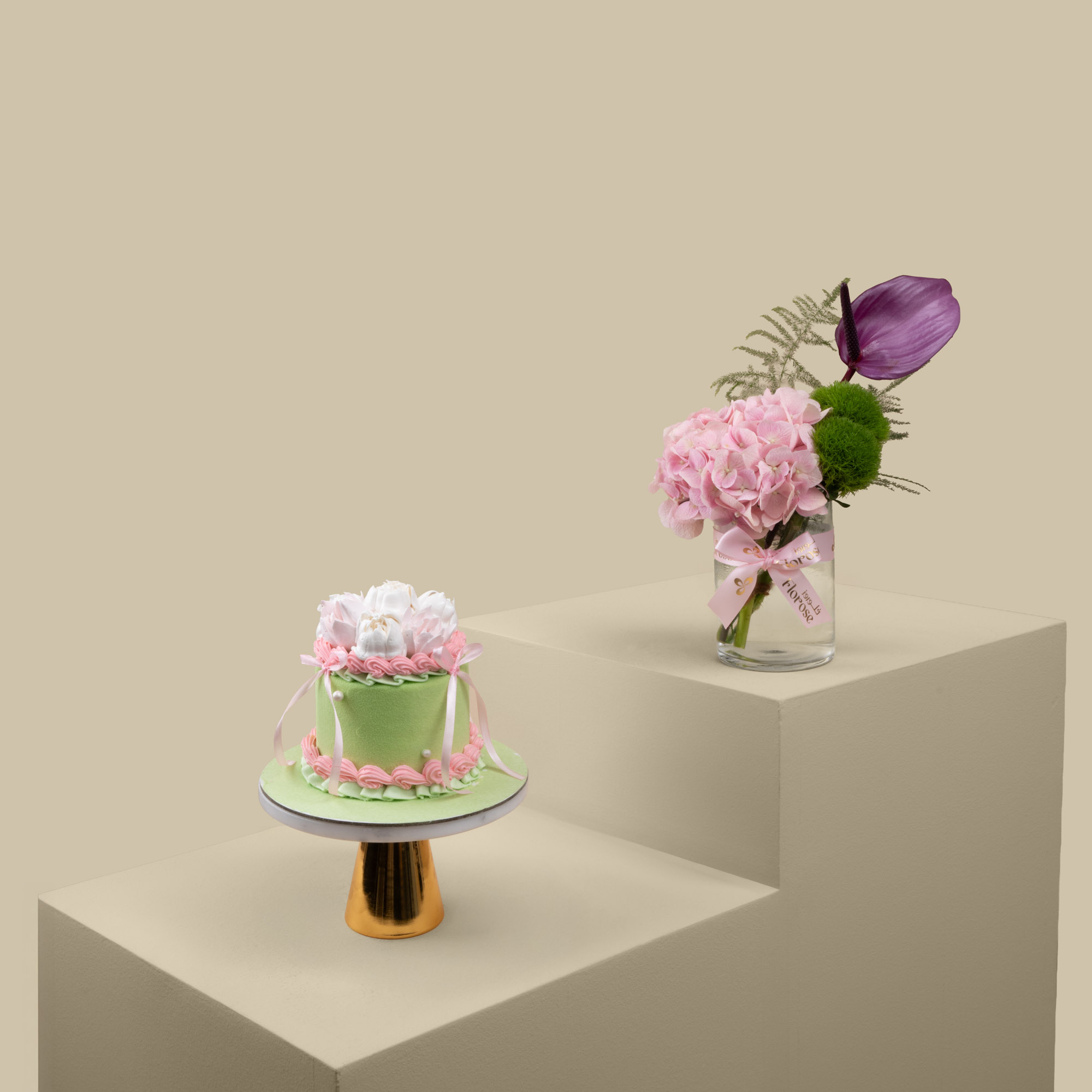 Sweet Atelier | Flowerti Cake | Purple Charm Vase Sweet Atelier | Flowerti Cake | Purple Charm Vase