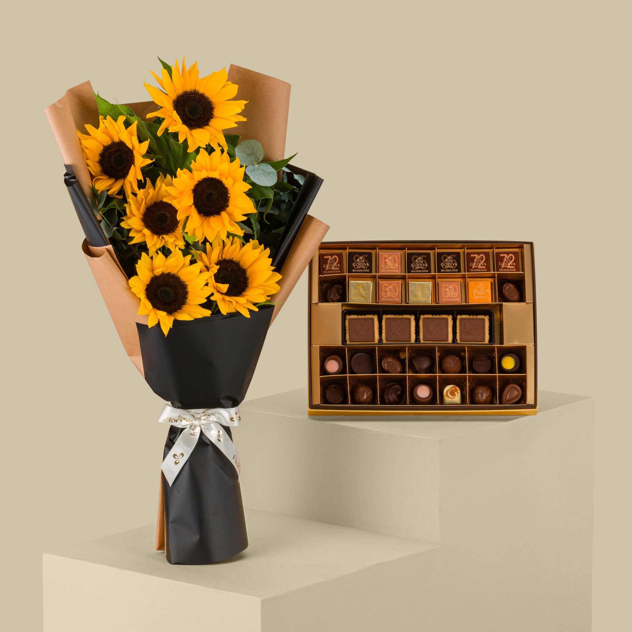 GODIVA Luxury Gold Chocolate Box | Morning Sun Bouquet GODIVA Luxury Gold Chocolate Box | Morning Sun Bouquet