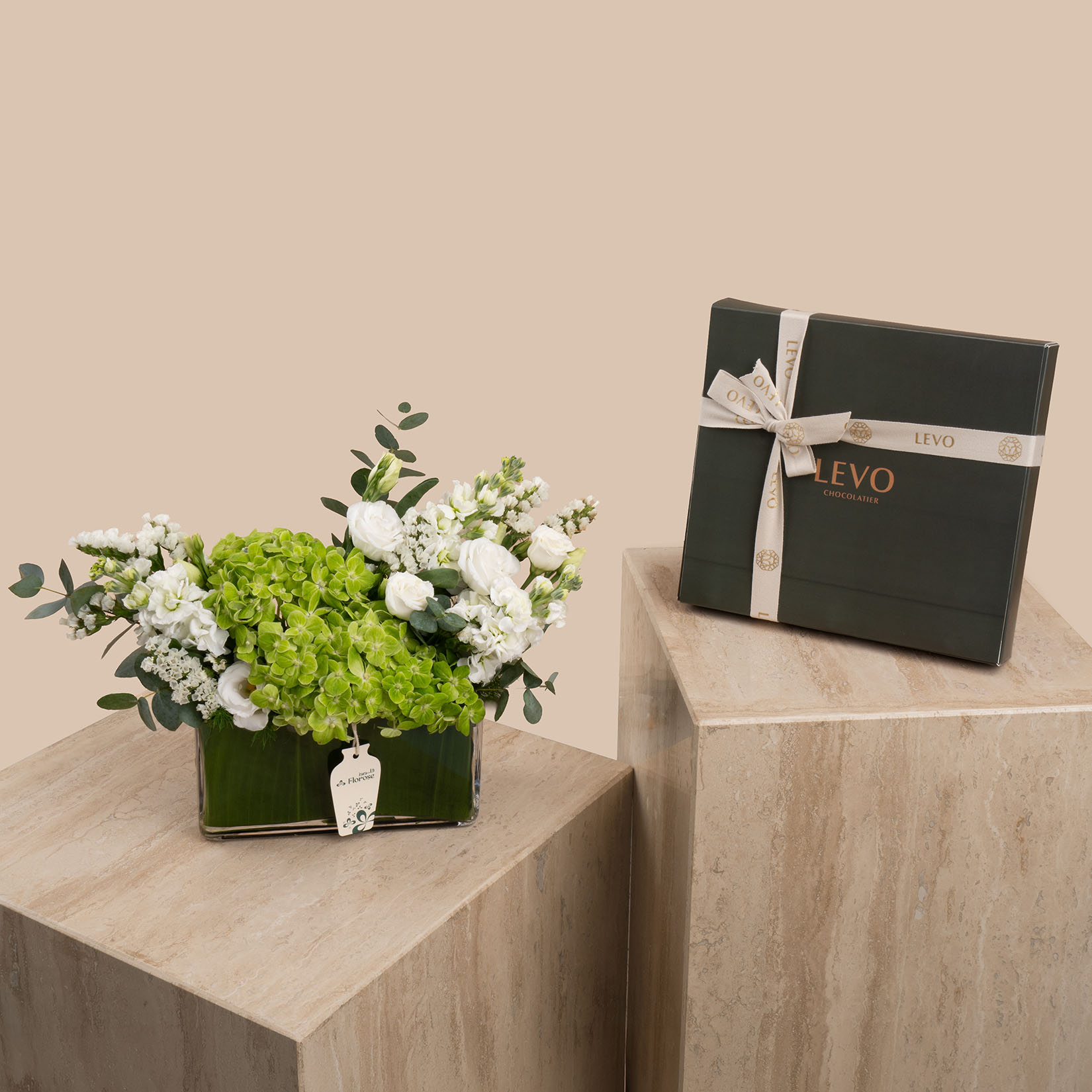 Levo | Saudi Landscapes Chocolate | Pride Essence Rectangular Vase Levo | Saudi Landscapes Chocolate | Pride Essence Rectangular Vase