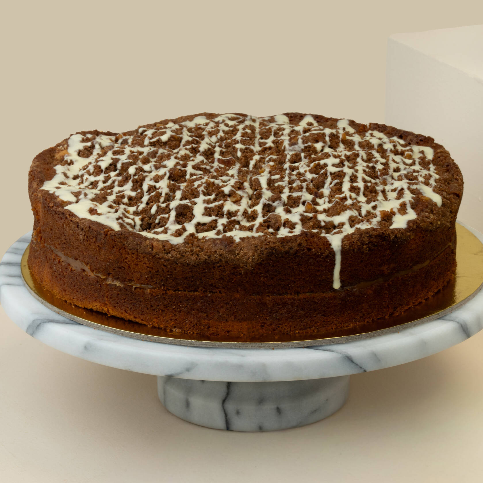 Ganache | Cinnamon Cake - Large | Lovely Vase Ganache | Cinnamon Cake - Large | Lovely Vase