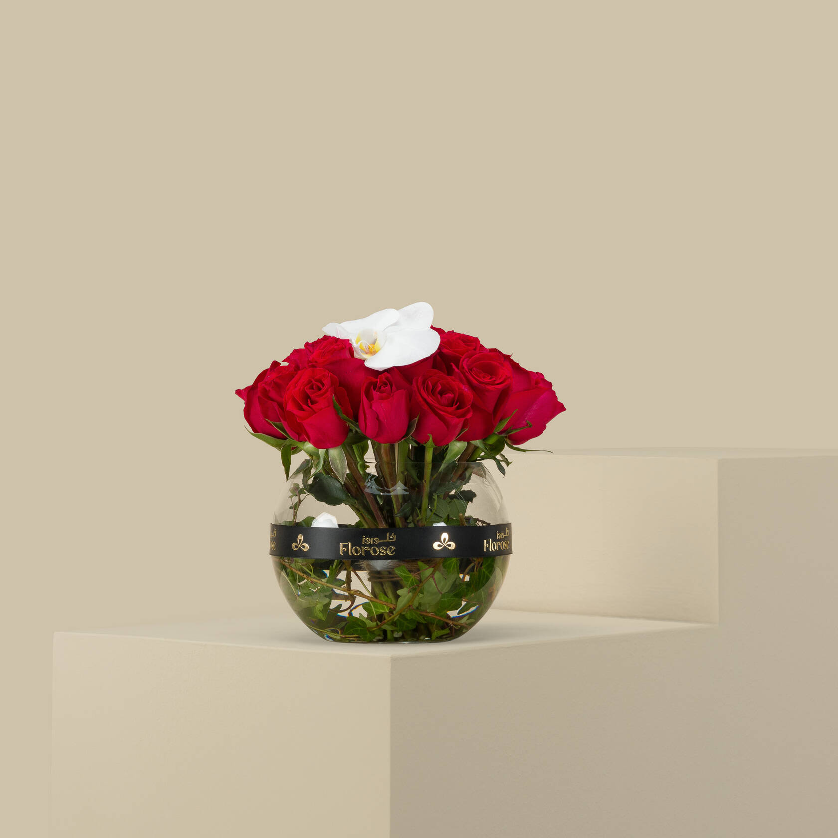Love Breeze Round Vase Love Breeze Round Vase