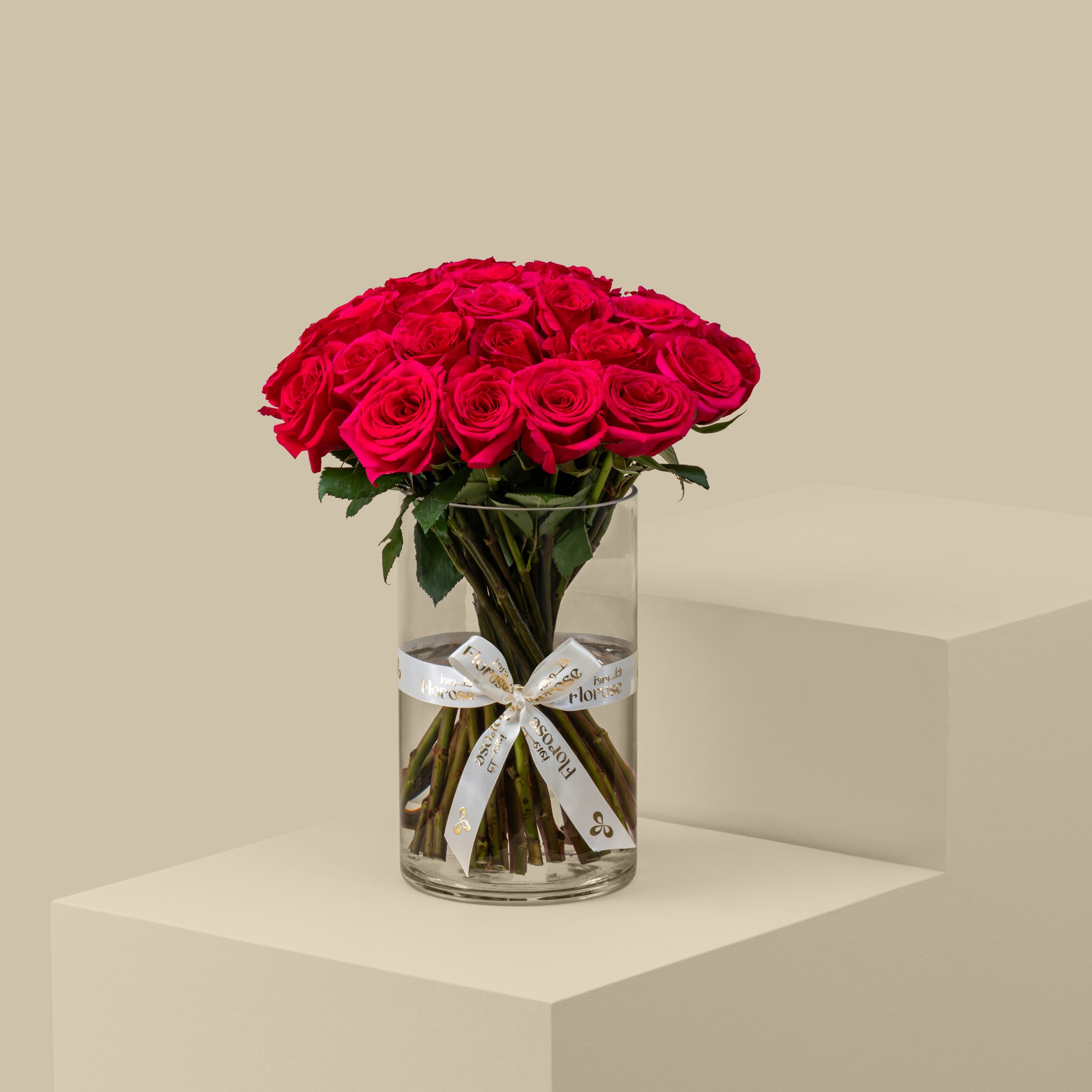 Attractive Rose Vase Fuchsia | 35 Flowers Attractive Rose Vase Fuchsia | 35 Flowers