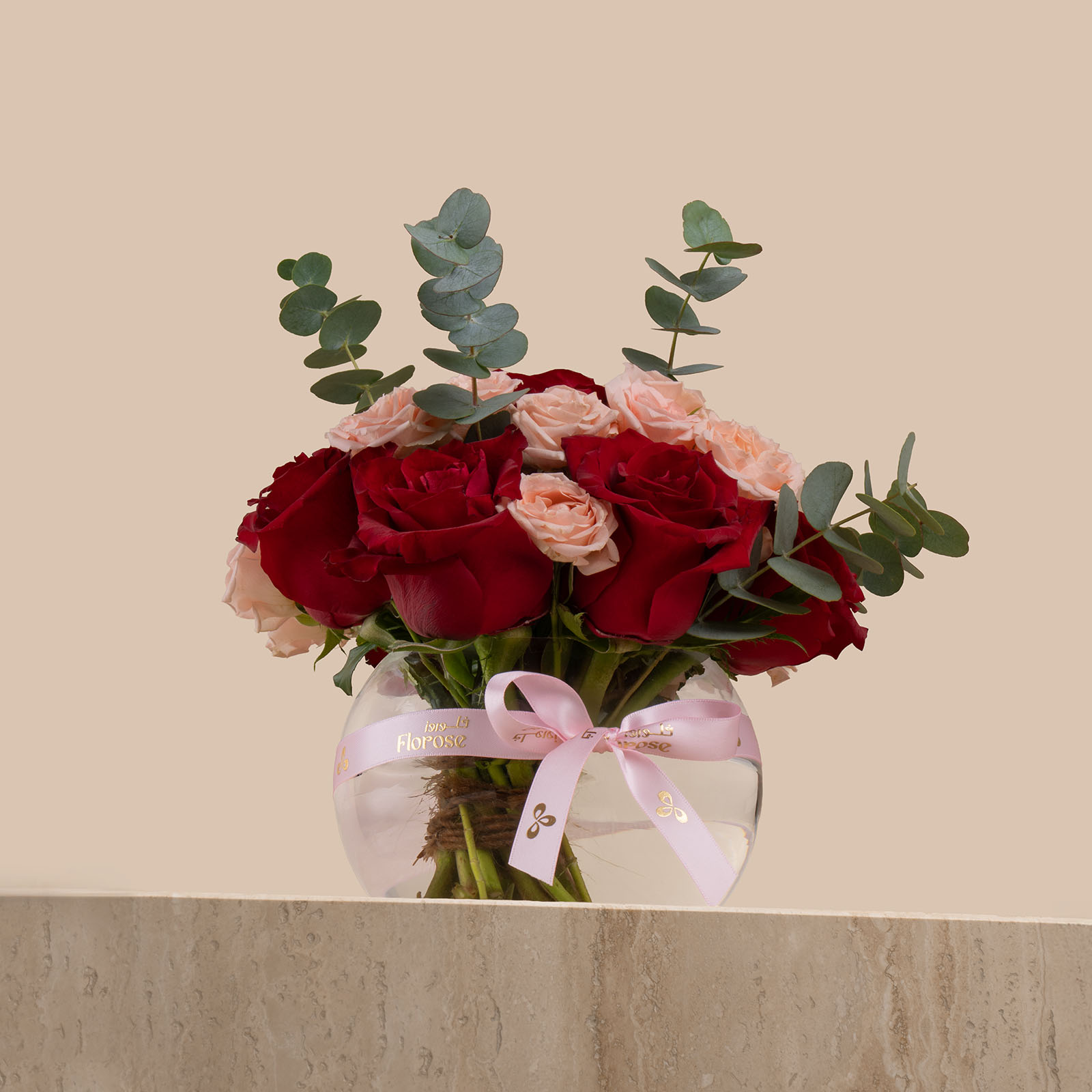 Rosy Passion Round Vase Rosy Passion Round Vase