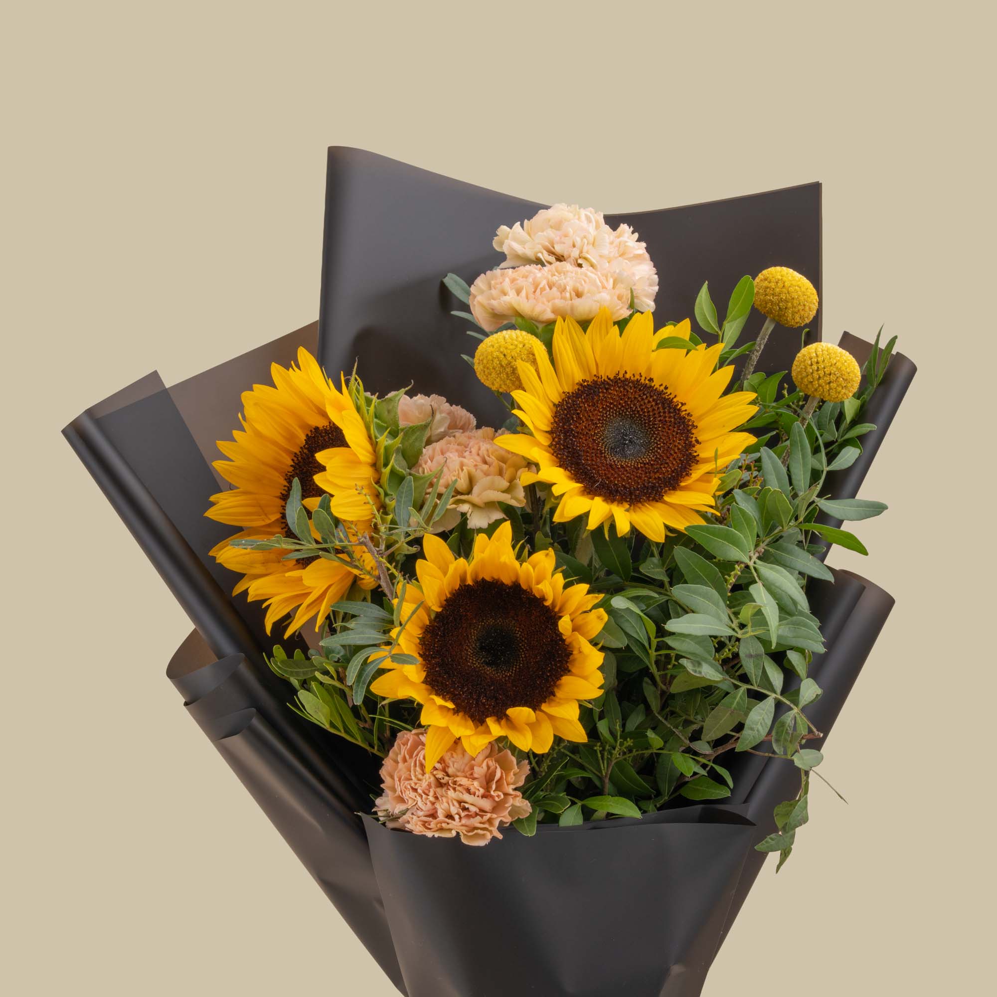 Golden Horizon Bouquet with ZUS Double Leather Bracelet Golden Horizon Bouquet with ZUS Double Leather Bracelet