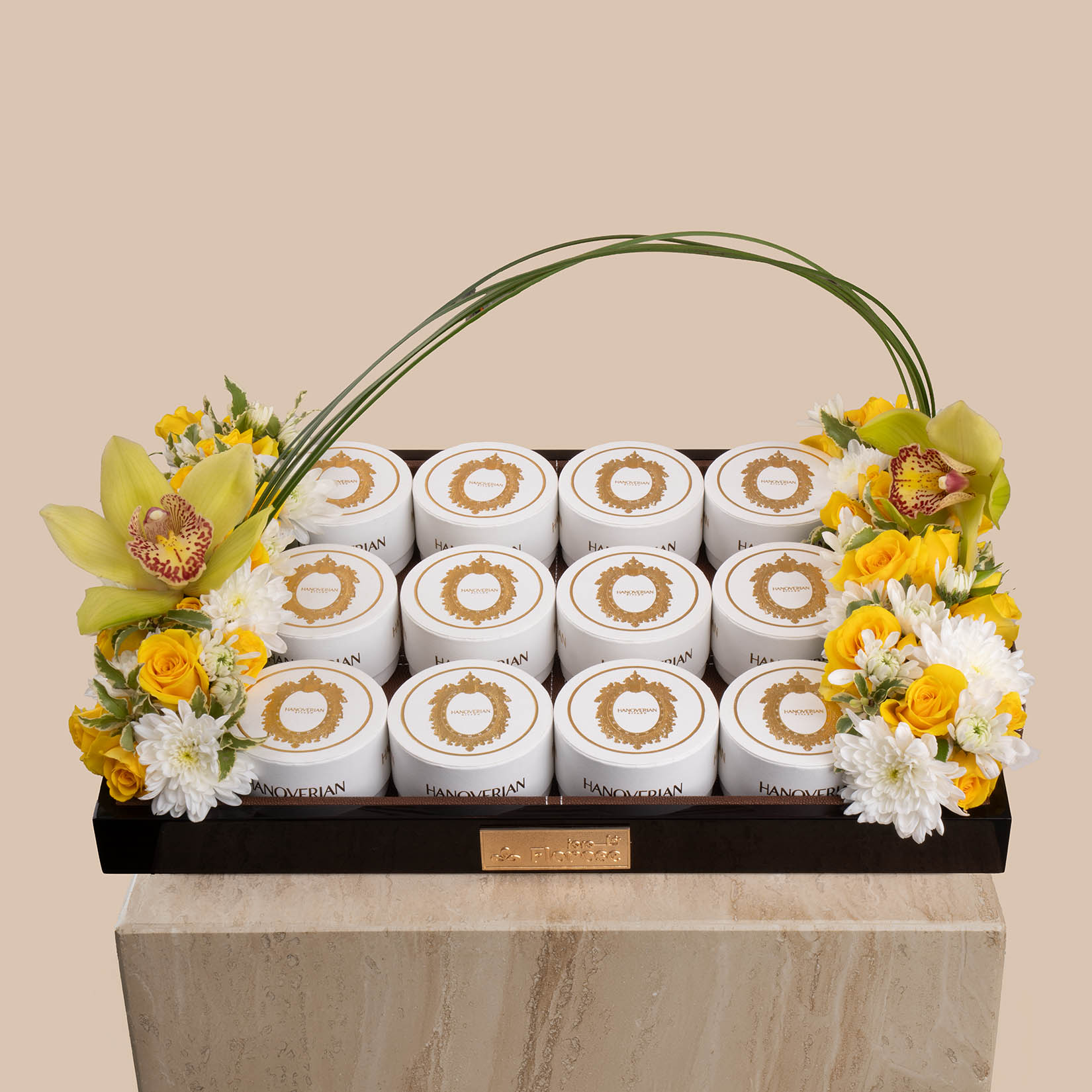 Hanoverian Tiny Round Chocolate Tray | Cozy Dream Flowers Hanoverian Tiny Round Chocolate Tray | Cozy Dream Flowers