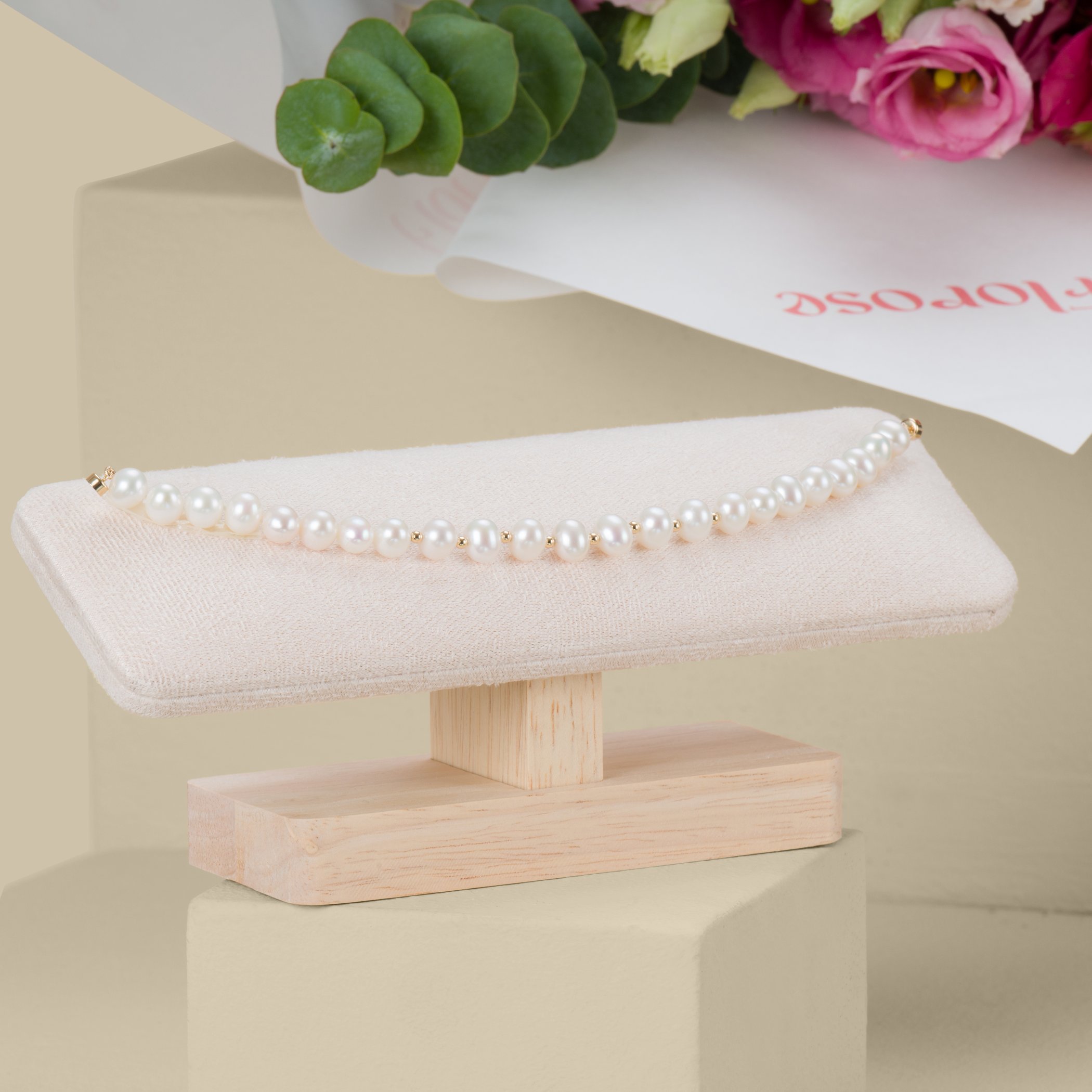 Damas Kiku Bracelet | Lively Love Bouquet Damas Kiku Bracelet | Lively Love Bouquet
