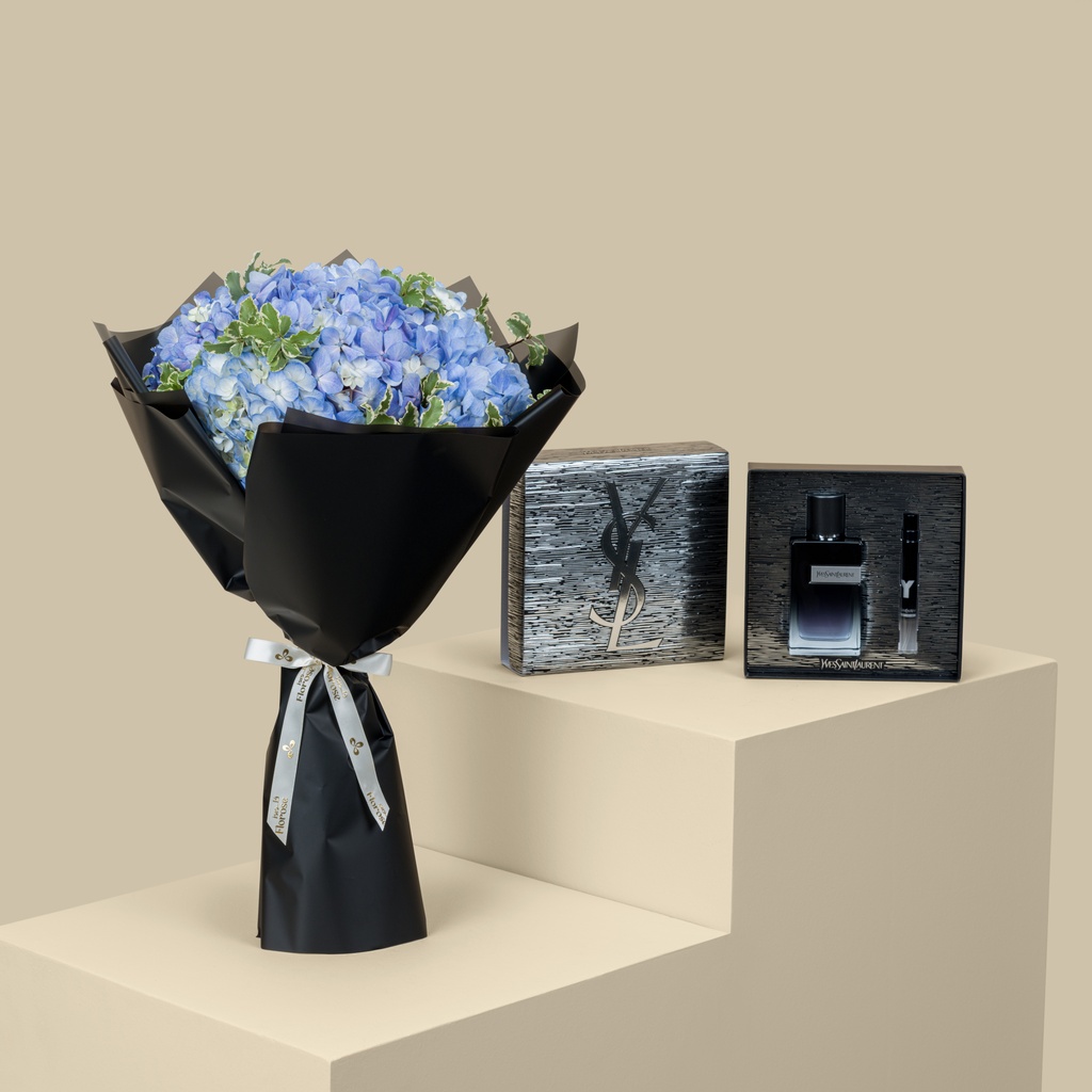 Yves Saint Laurent Y Perfumes EDP Gift Set | Blue Serenity Bouquet Yves Saint Laurent Y Perfumes EDP Gift Set | Blue Serenity Bouquet