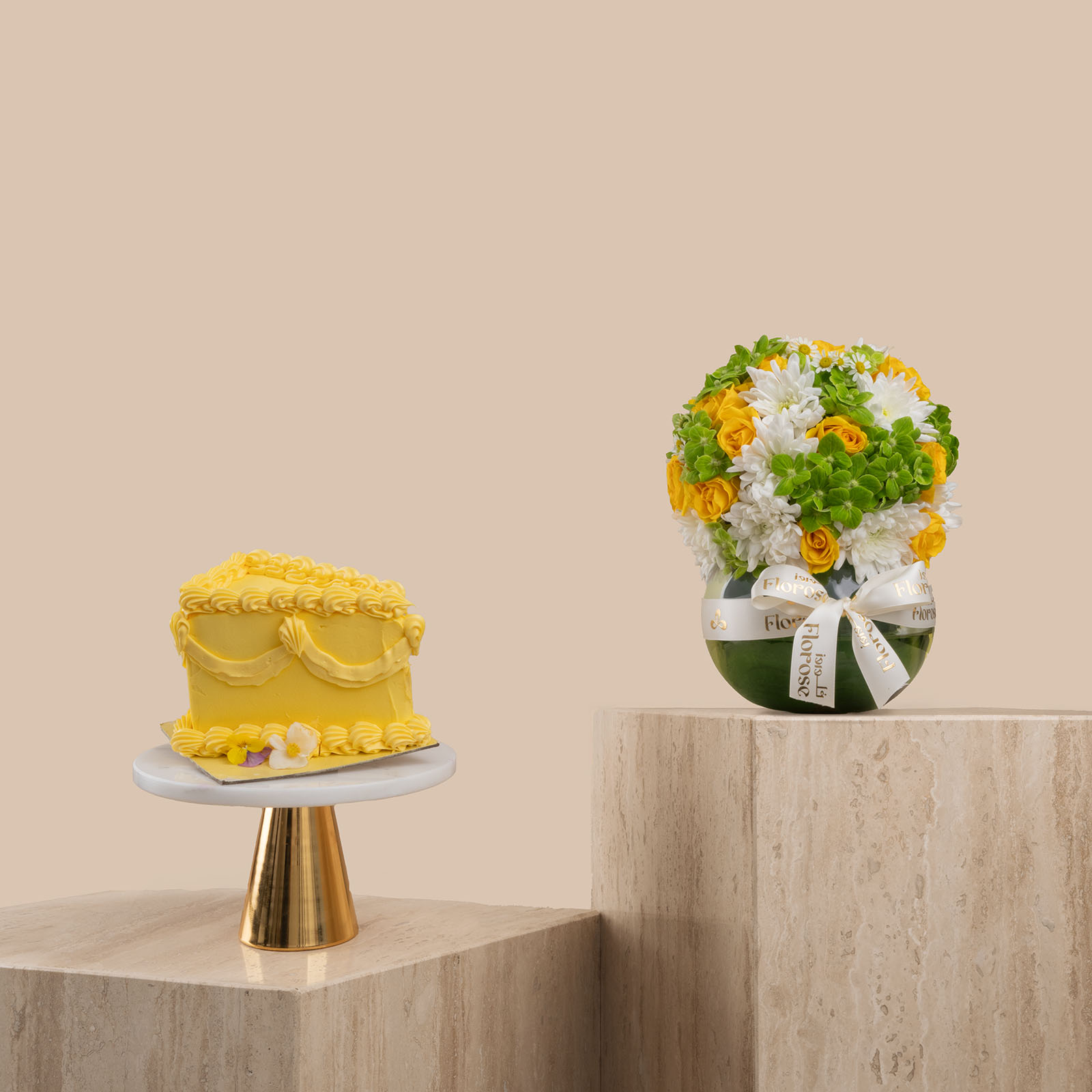 Sweet Atelier | Summer Lemon Cake | Golden Hour Vase Sweet Atelier | Summer Lemon Cake | Golden Hour Vase