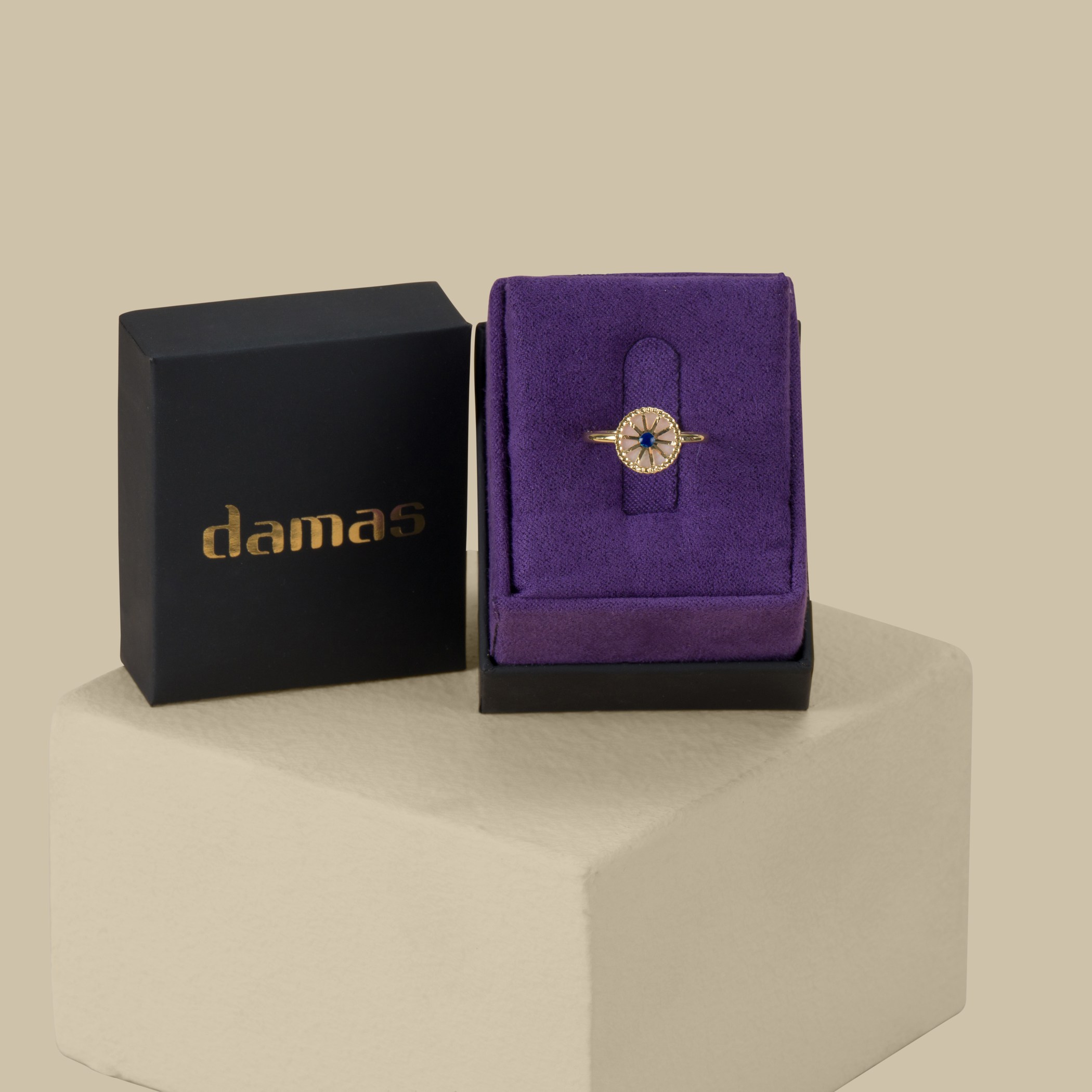 Damas Amelia Dubai Ring | Snow White Damas Amelia Dubai Ring | Snow White