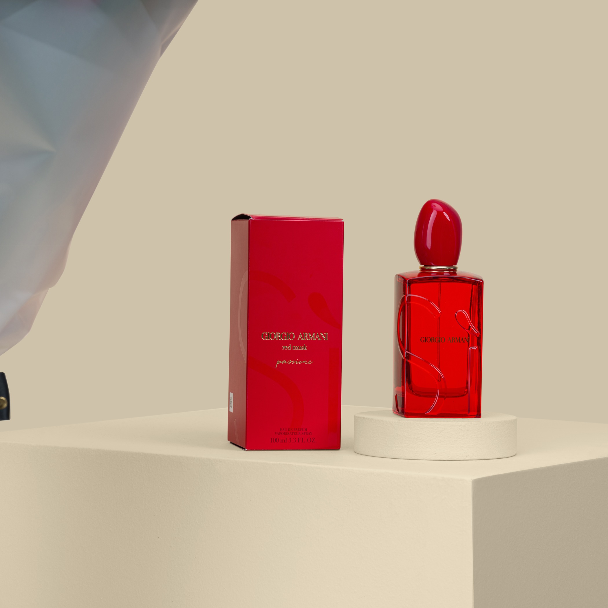 عطر سي باسيوني ريد مسك جورجيو أرماني | باقة ألوان الشغف عطر سي باسيوني ريد مسك جورجيو أرماني | باقة ألوان الشغف