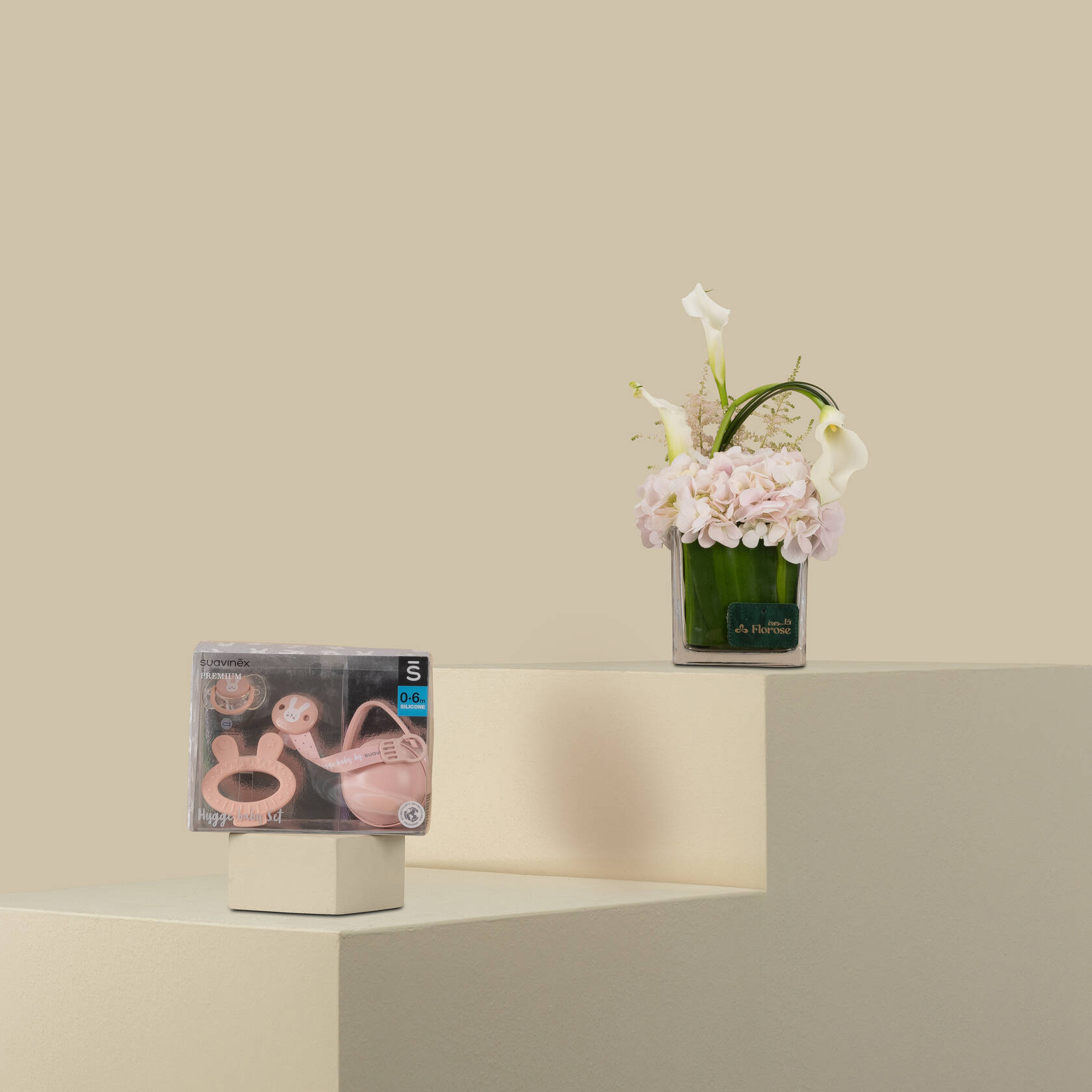 Suavinex Wonderland Gift Set | White Serenity Vase Suavinex Wonderland Gift Set | White Serenity Vase