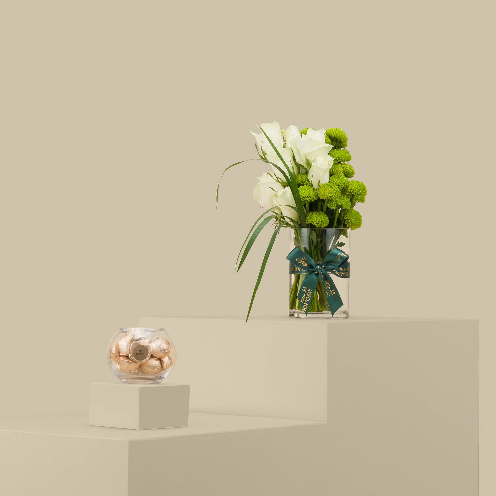 Chocolate Patchi Round | Vanilla Vase Chocolate Patchi Round | Vanilla Vase