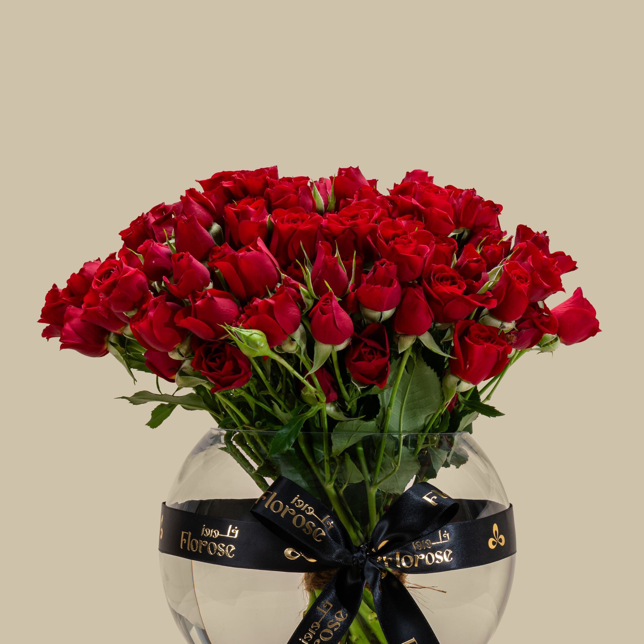 Stunning Spray Rose Vase Red | 30 Flowers Stunning Spray Rose Vase Red | 30 Flowers