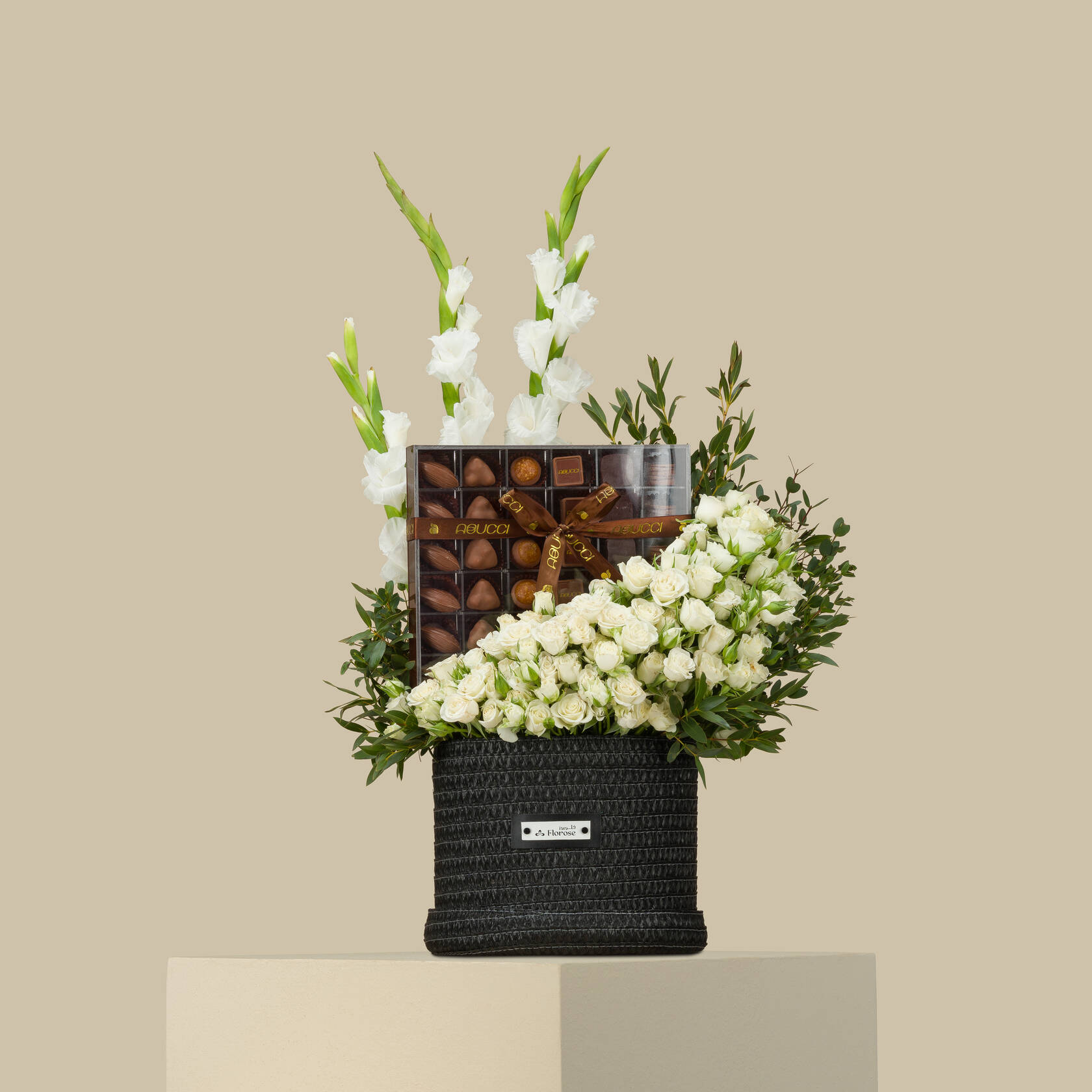 Abucci Praline Chocolate Box 36 Pieces | White Roses Abucci Praline Chocolate Box 36 Pieces | White Roses