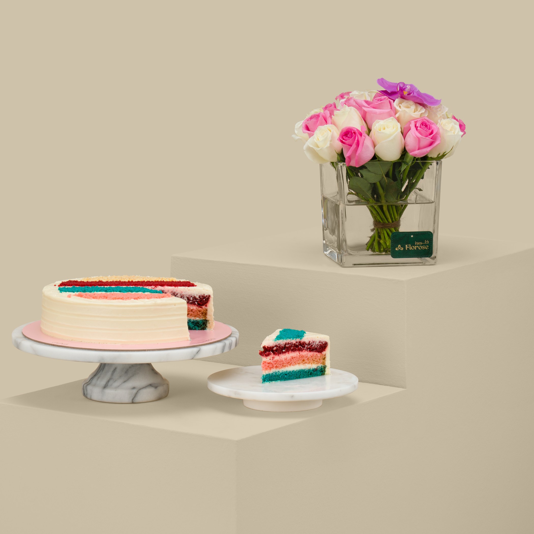 Munch Dream Cake | Peaceful Heart Square Vase Munch Dream Cake | Peaceful Heart Square Vase