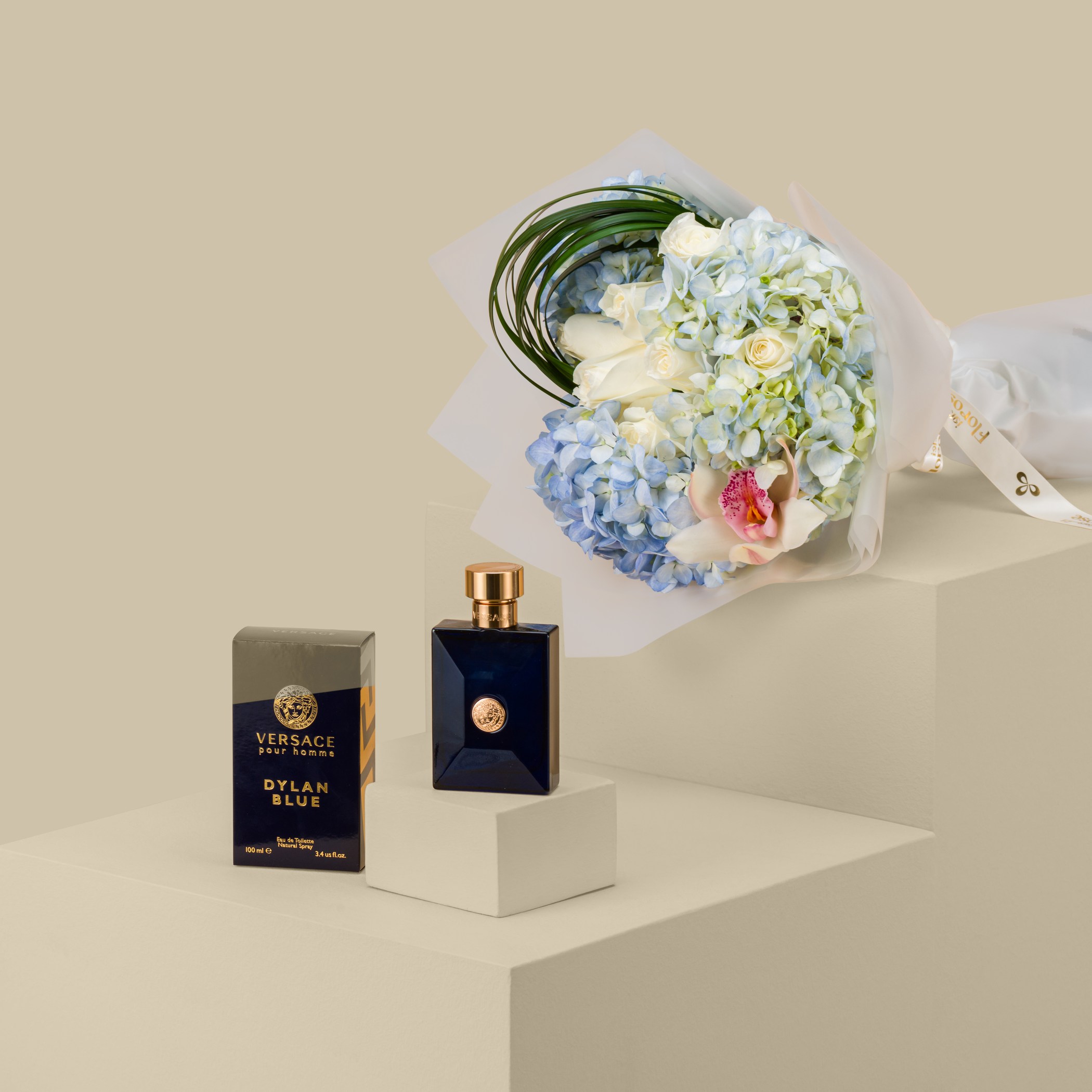 Versace Dylan Blue Pour Femme EDP | Pastel Delight Bouquet Versace Dylan Blue Pour Femme EDP | Pastel Delight Bouquet