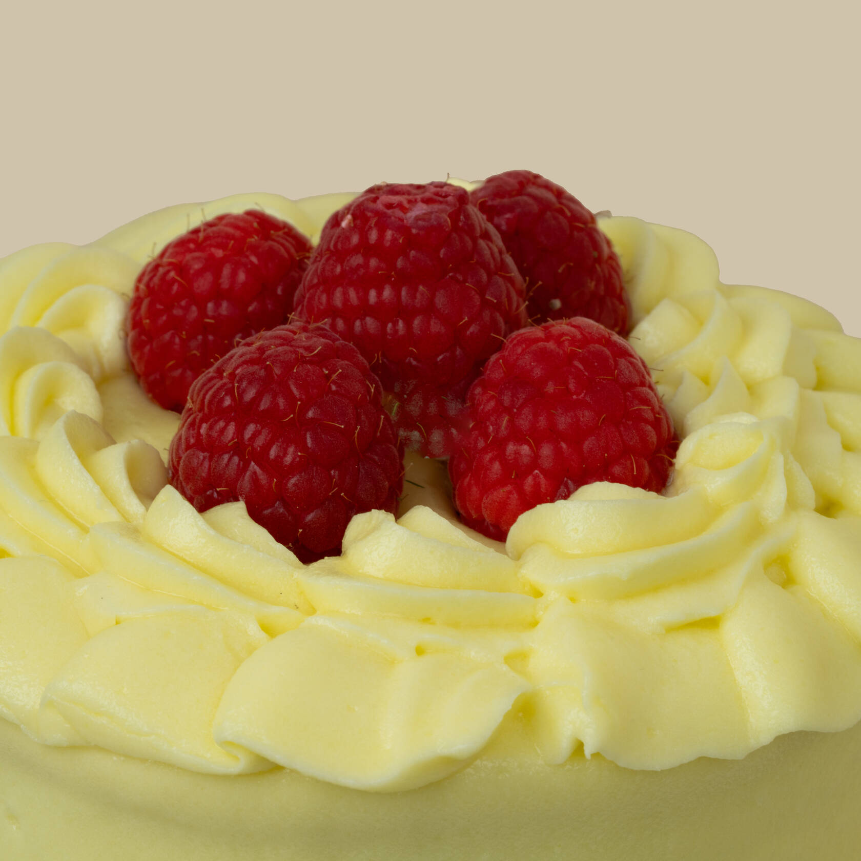 Helen Delight Cake | Happiness Bloom Acrylic Box Helen Delight Cake | Happiness Bloom Acrylic Box