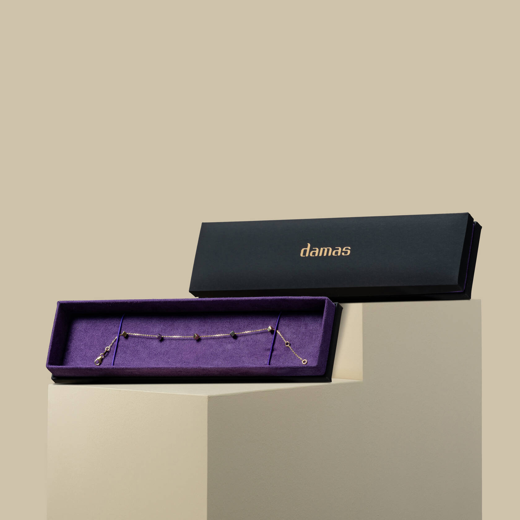 Damas | Prisma Cubes Series Yellow & White Gold Damas | Prisma Cubes Series Yellow & White Gold