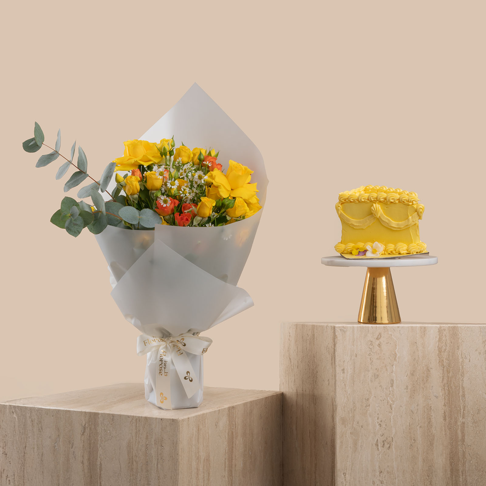 Sweet Atelier | Summer Lemon Cake | Summer Colors Bouquet Sweet Atelier | Summer Lemon Cake | Summer Colors Bouquet