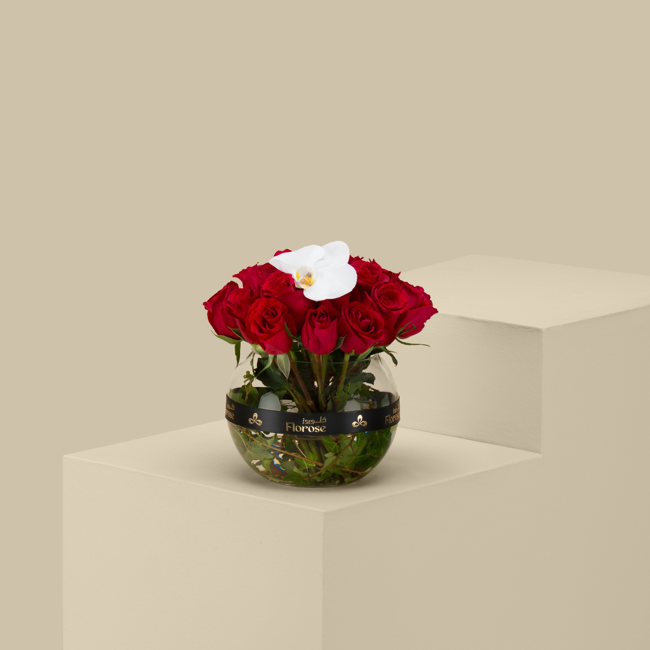 Love Breeze Round Vase Love Breeze Round Vase