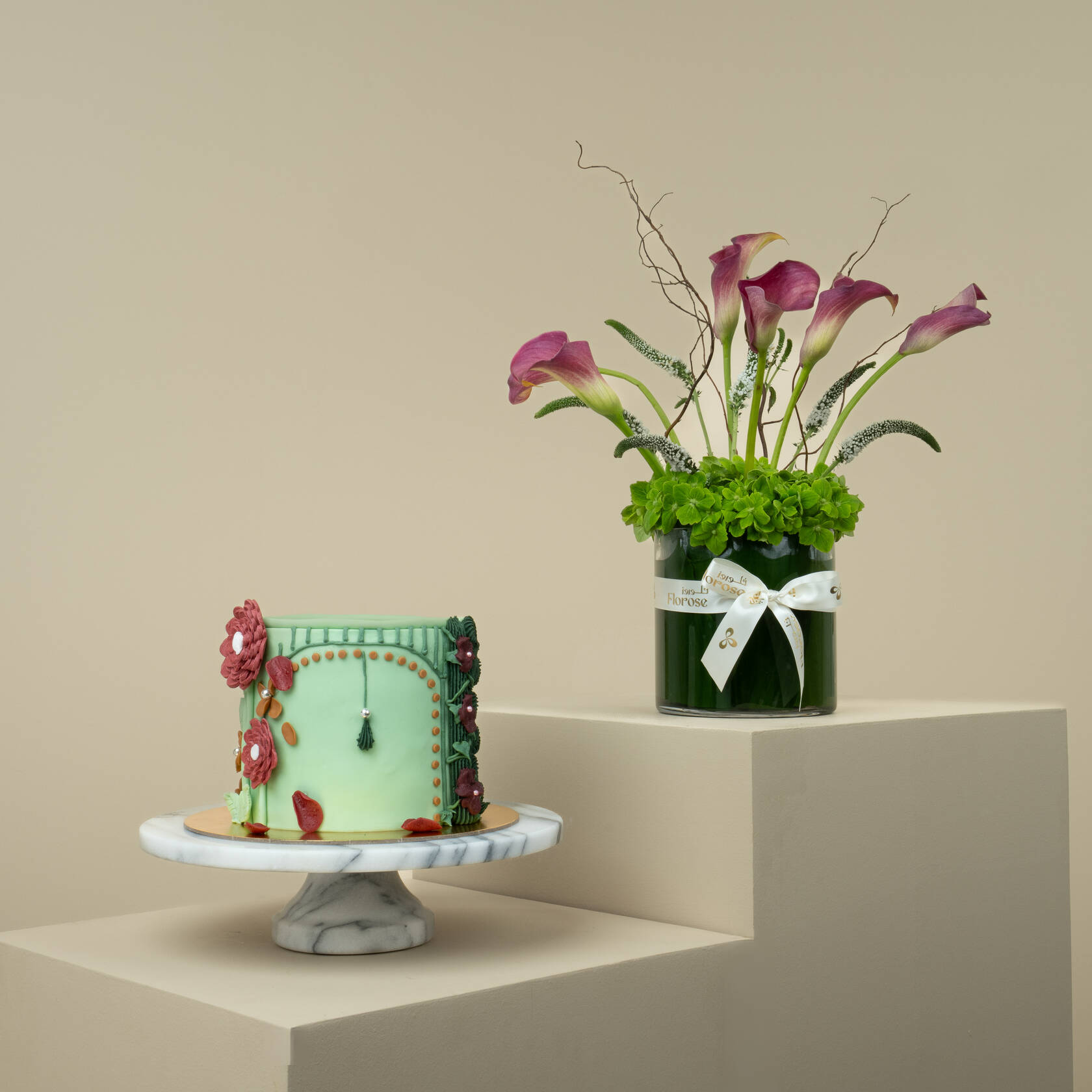Helen's Flowers Cake | Vase of Harmony Helen's Flowers Cake | Vase of Harmony