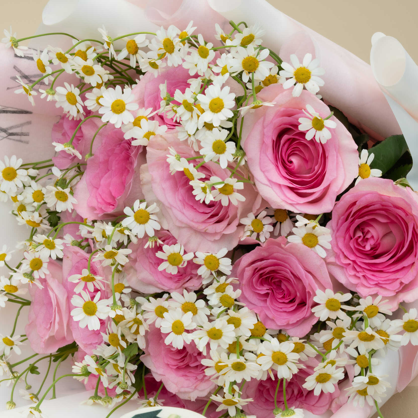 Helen’s Graduation Cupcakes | Delicate Bouquet Helen’s Graduation Cupcakes | Delicate Bouquet