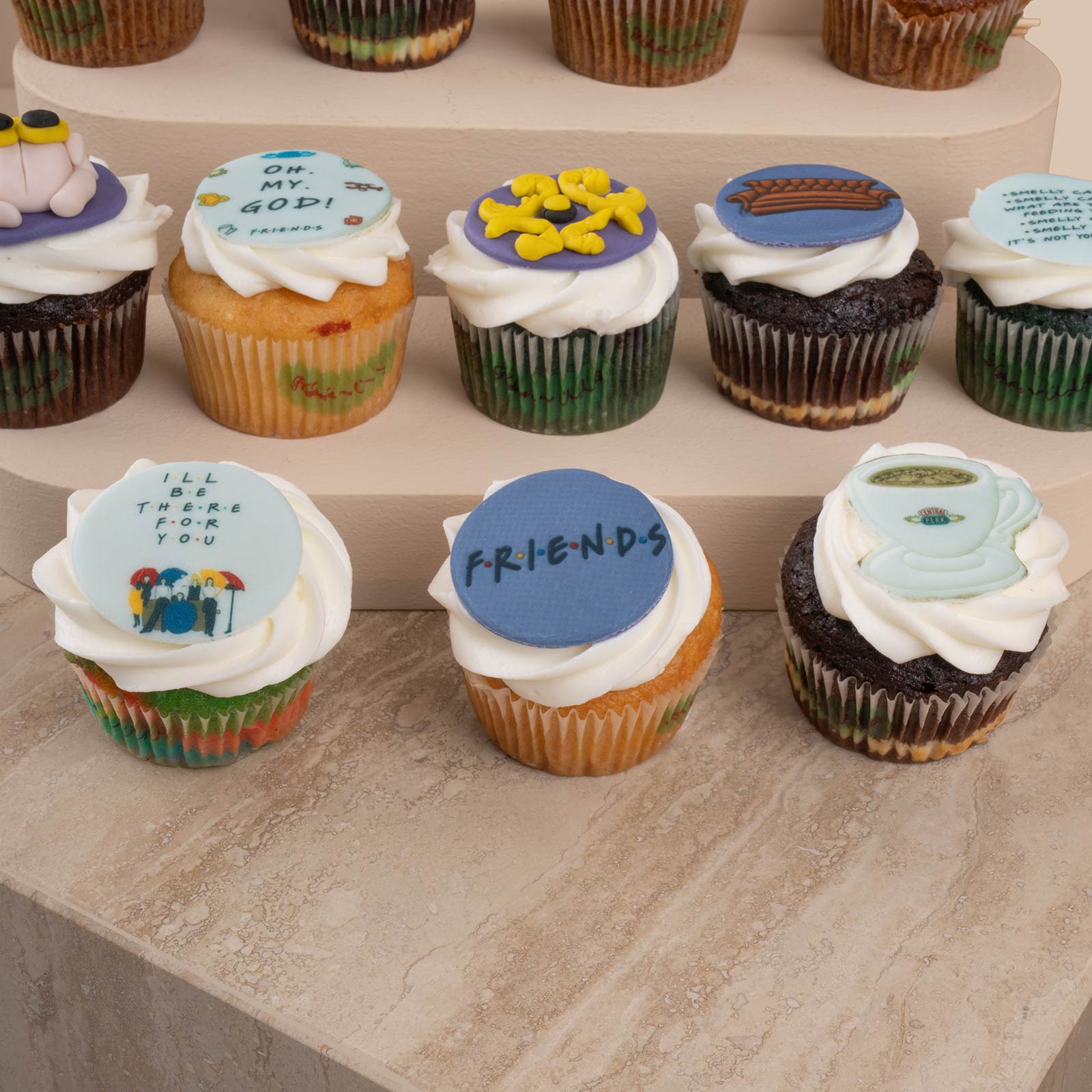 Friends 12 Cup Cakes | Helen Friends 12 Cup Cakes | Helen