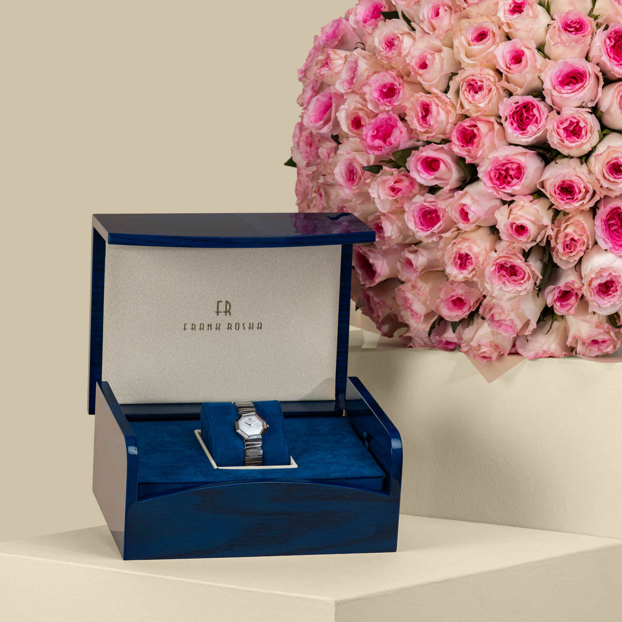 Frank Rosha Diamond Women's Watch | Beautiful Rose Bouquet Pink 100 Flowers Frank Rosha Diamond Women's Watch | Beautiful Rose Bouquet Pink 100 Flowers