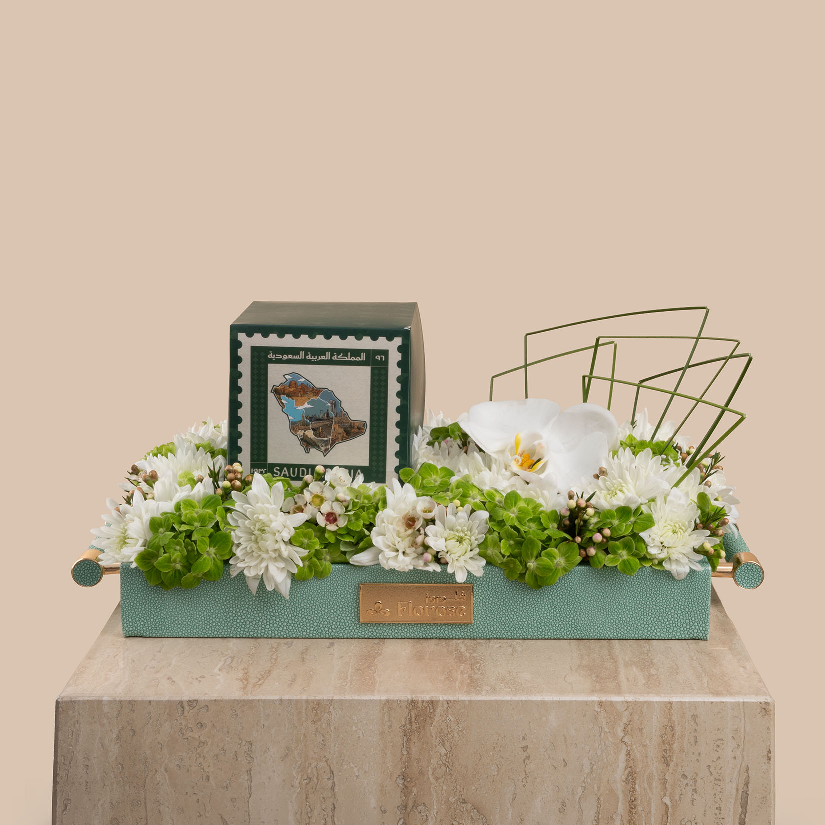 Anoosh Generosity Chocolate Box | Delicate Flowers Tray Anoosh Generosity Chocolate Box | Delicate Flowers Tray