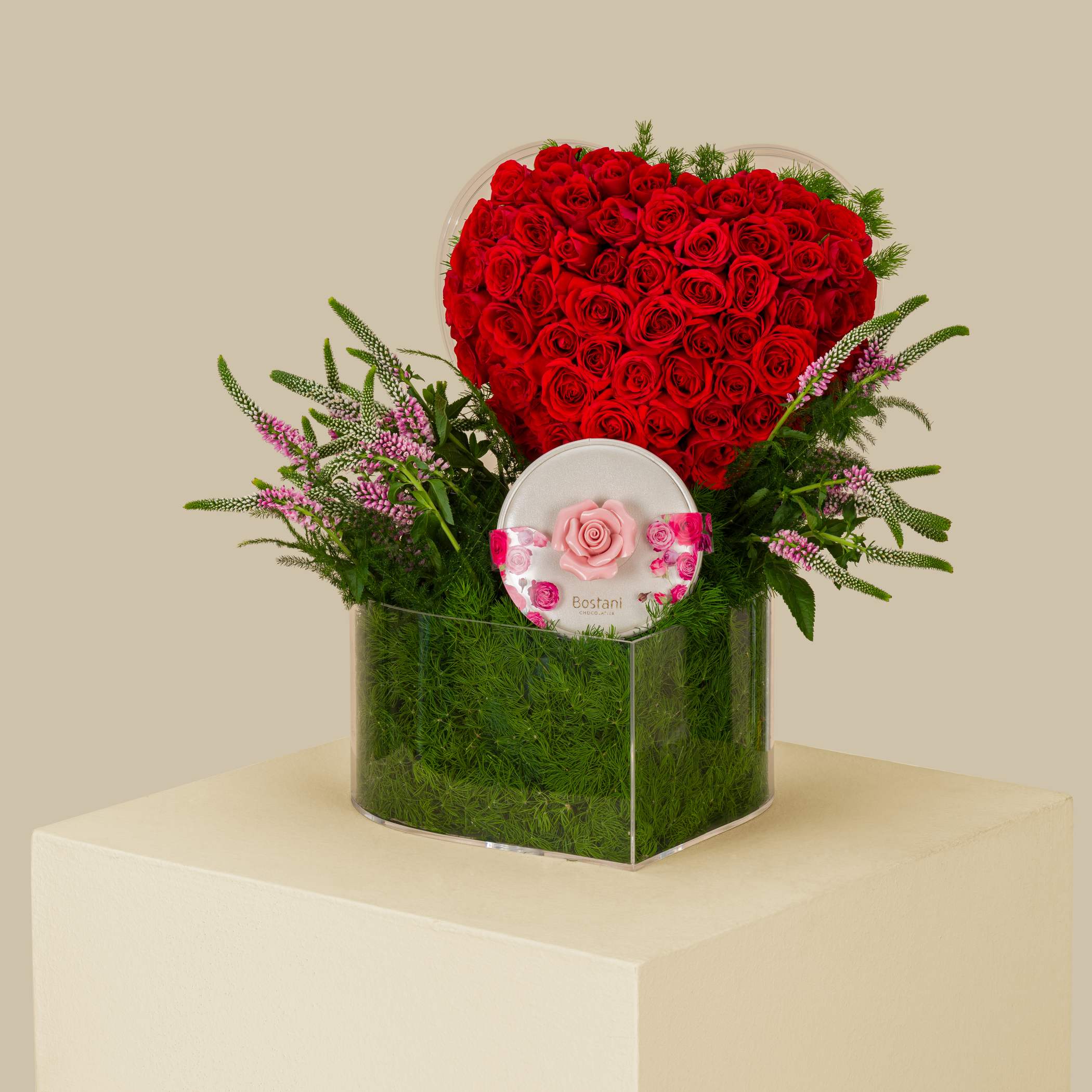Bostani Small Box Of Rose Chocolates | Red Heart Flowers Bostani Small Box Of Rose Chocolates | Red Heart Flowers