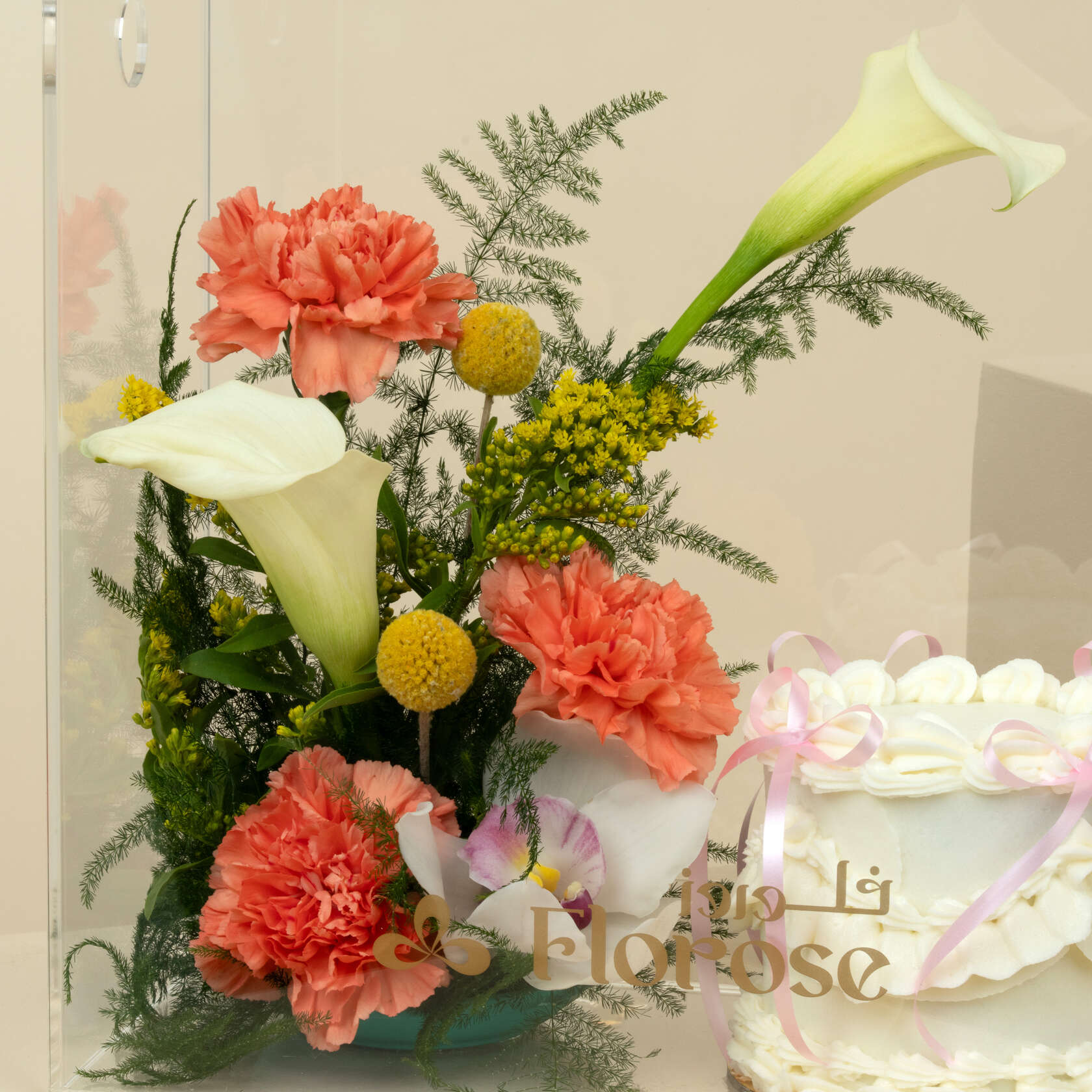 Helen Vionka Cake | Autumn Bloom Acrylic Box Helen Vionka Cake | Autumn Bloom Acrylic Box