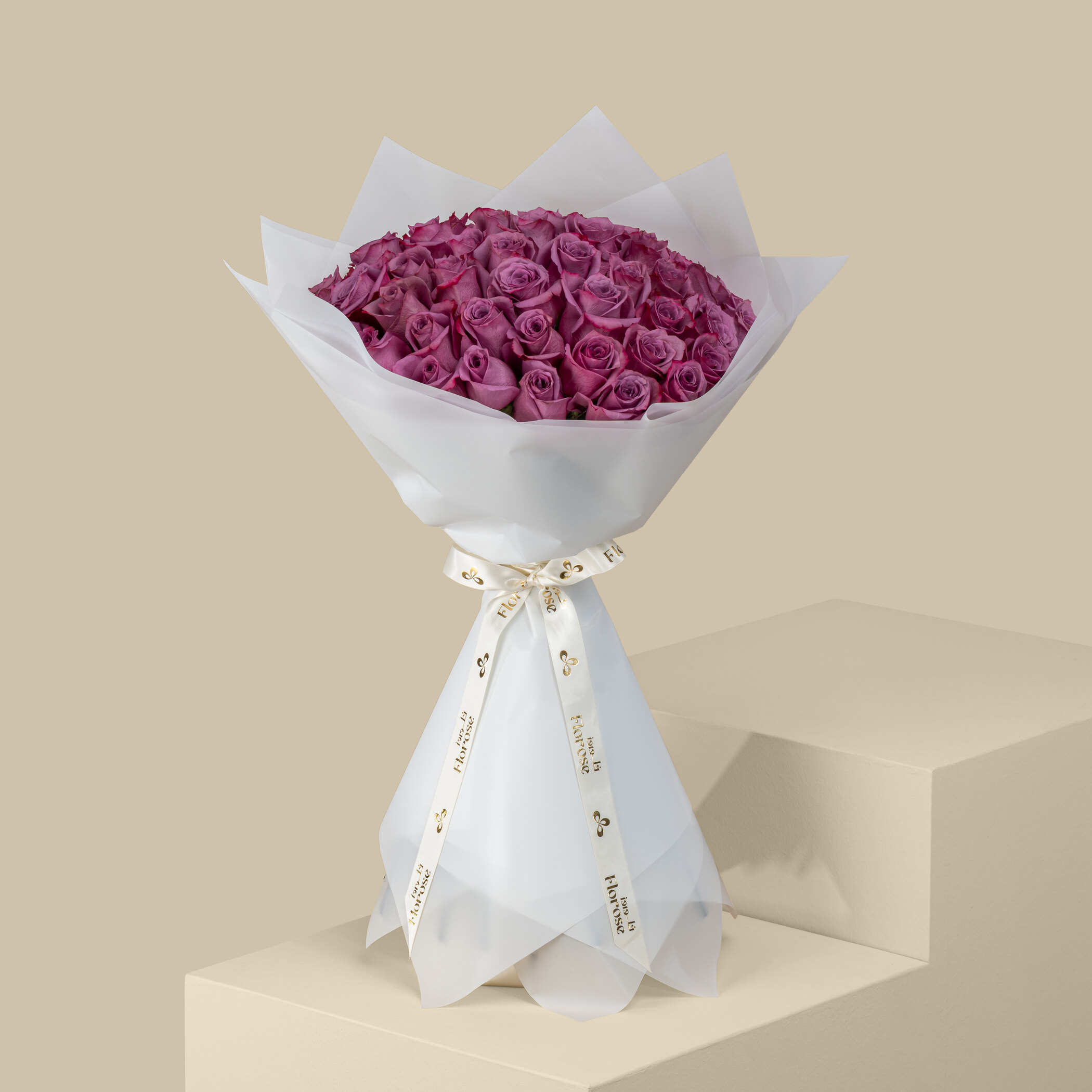 Kooheji Omnia Earring | Delicate Rose Bouquet Purple 50 Flowers Kooheji Omnia Earring | Delicate Rose Bouquet Purple 50 Flowers