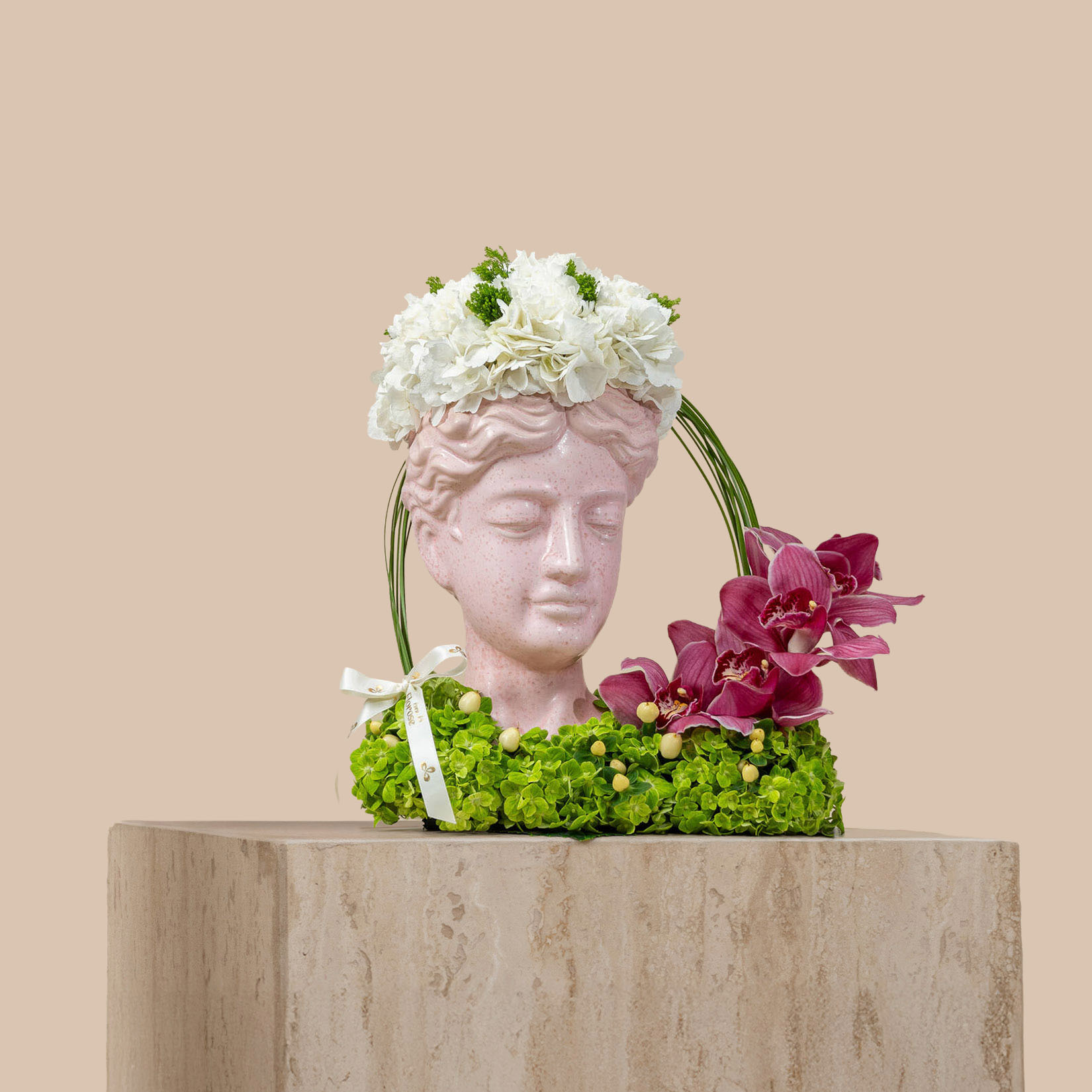 Carnelina Sculpture Vase Carnelina Sculpture Vase