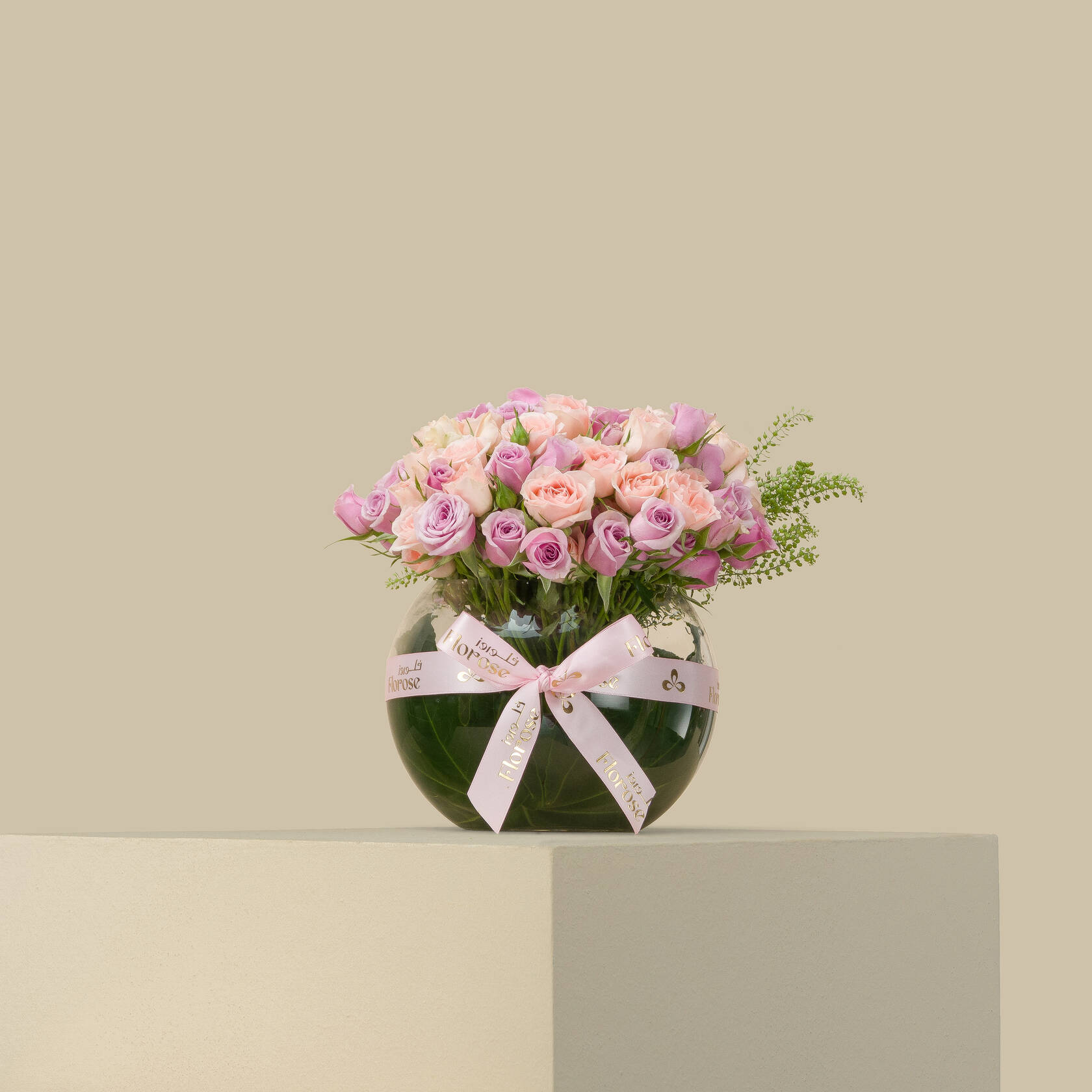 Dusk Flower Round Vase Dusk Flower Round Vase