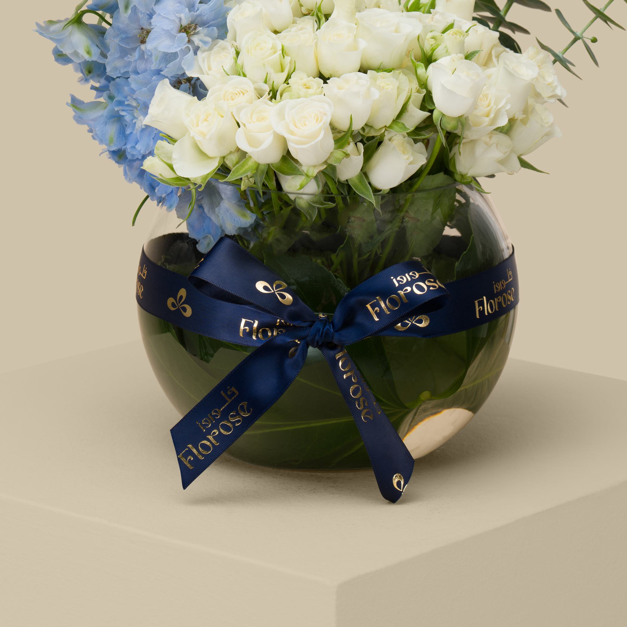 Celestia Aura Round Vase Celestia Aura Round Vase