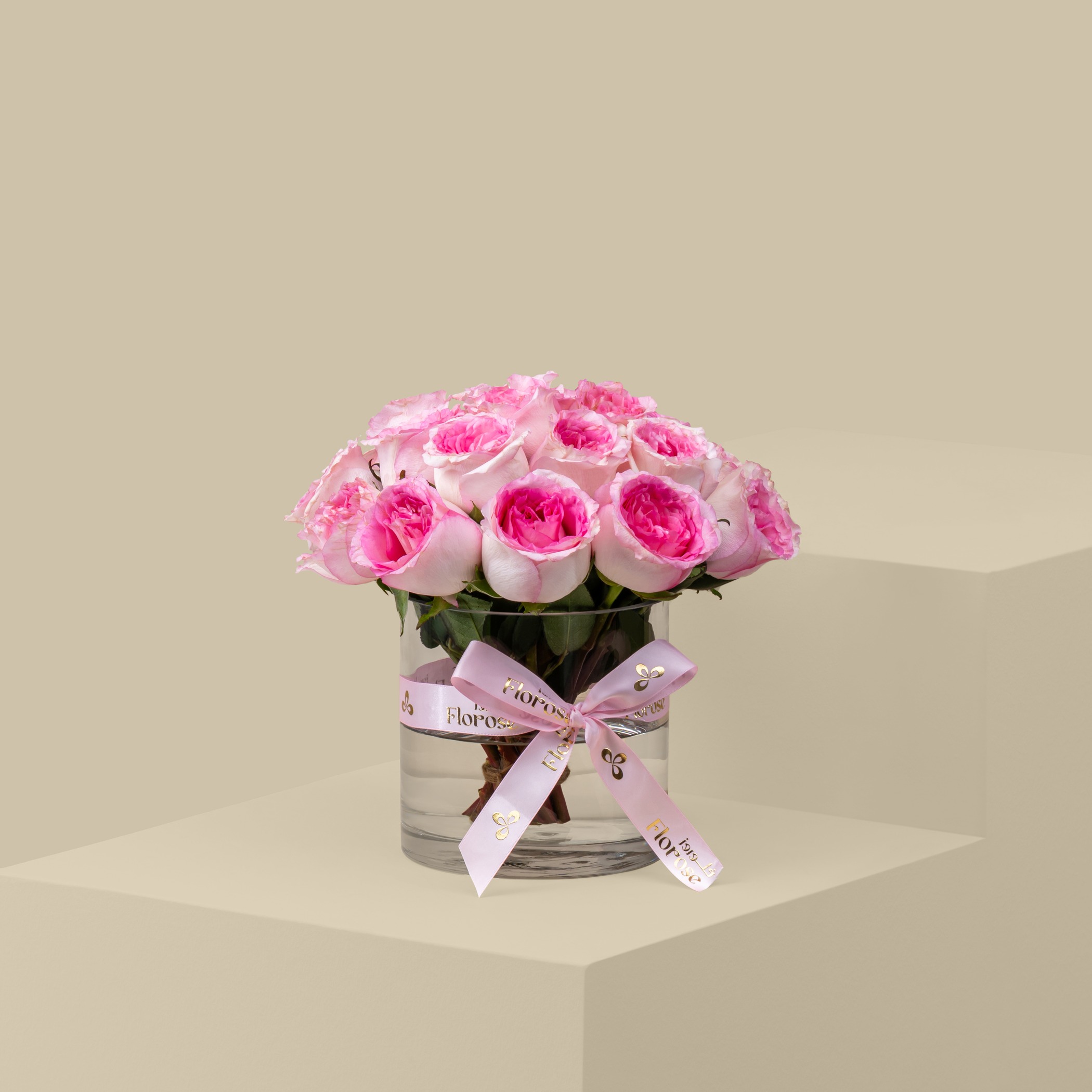 Unique Rose Vase Pink | 20 Flowers Unique Rose Vase Pink | 20 Flowers