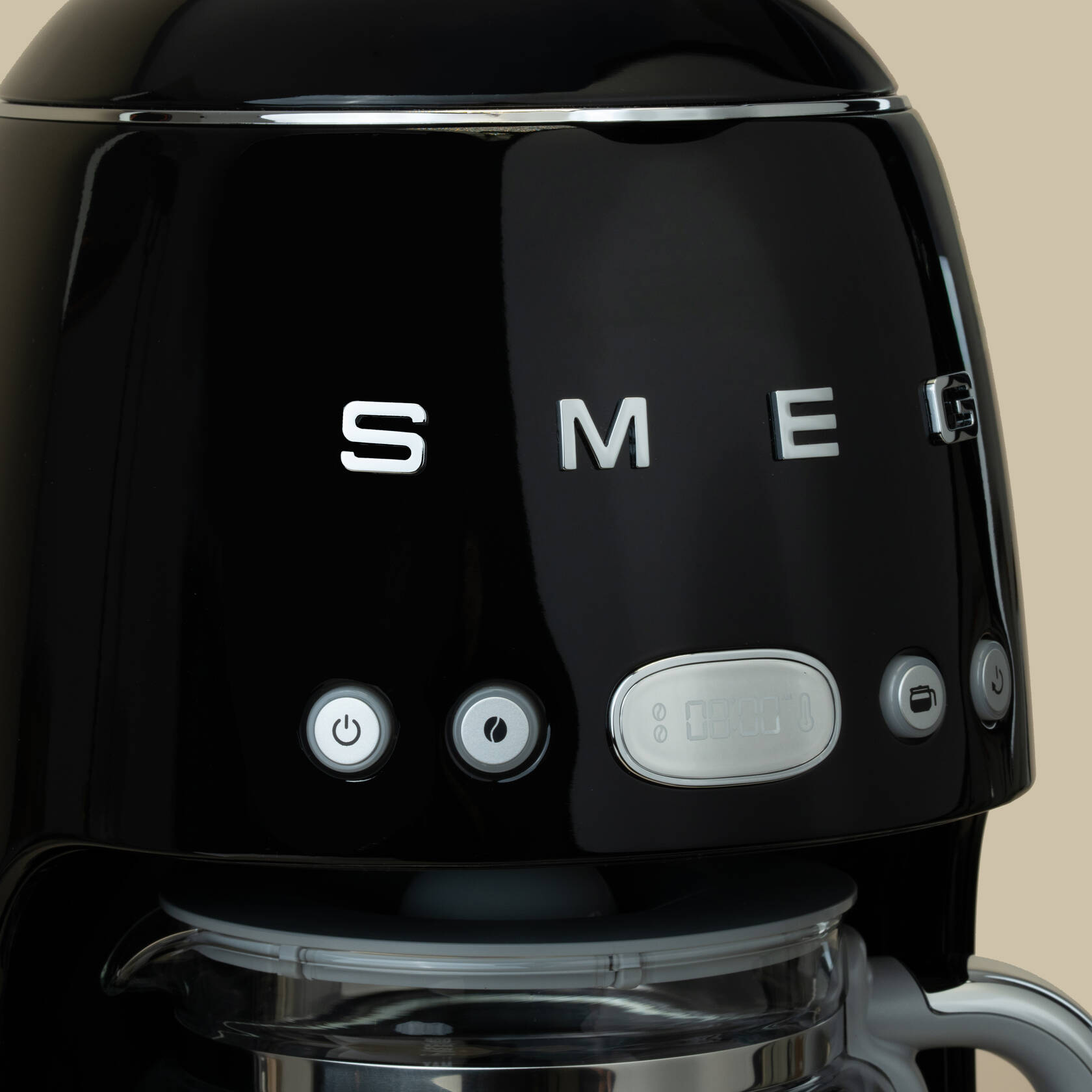 Smeg 50's Style Drip Filter Coffee Machine Black | Adoration Bouquet Smeg 50's Style Drip Filter Coffee Machine Black | Adoration Bouquet
