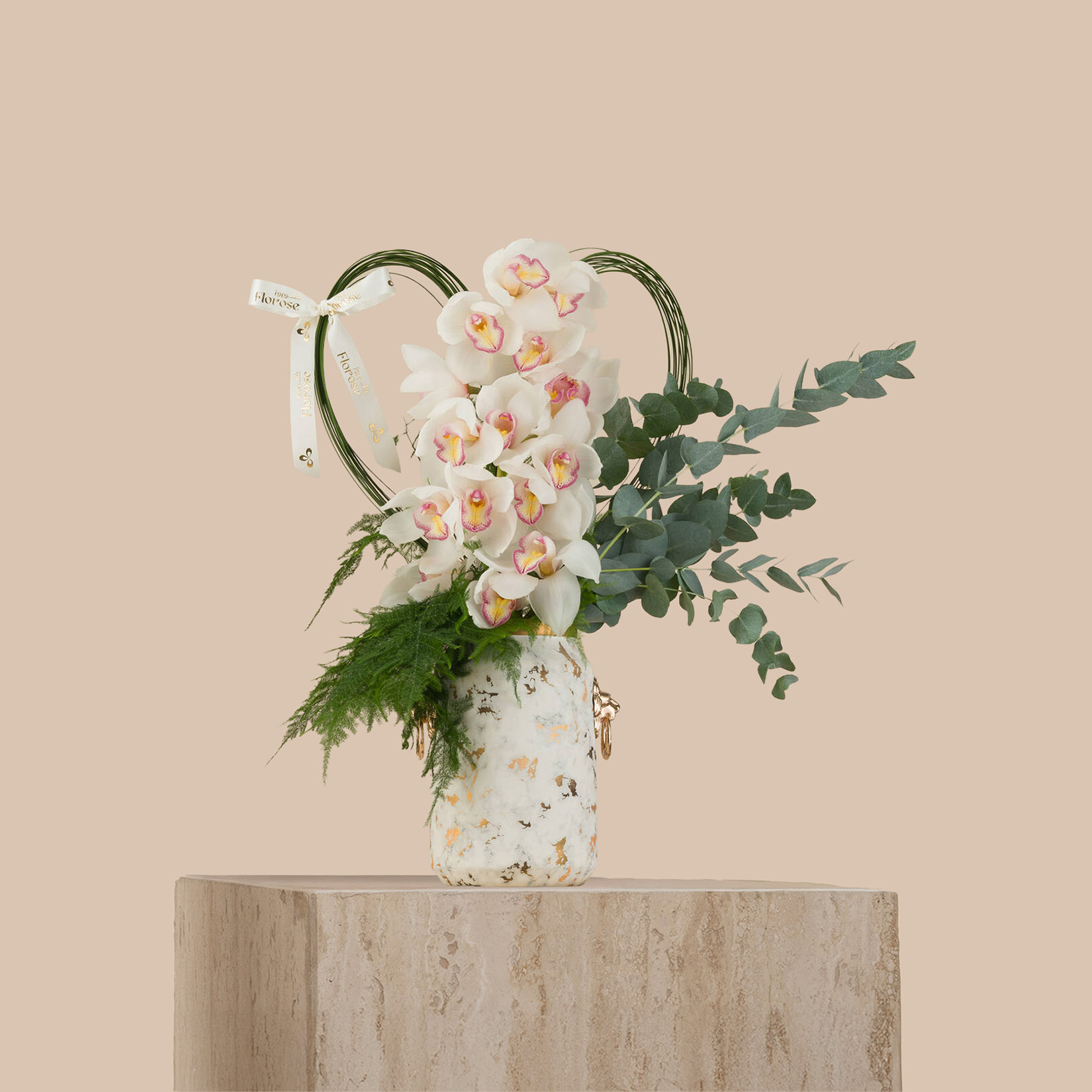 مزهرية بريميوم جوهرة الفخامة مزهرية بريميوم جوهرة الفخامة