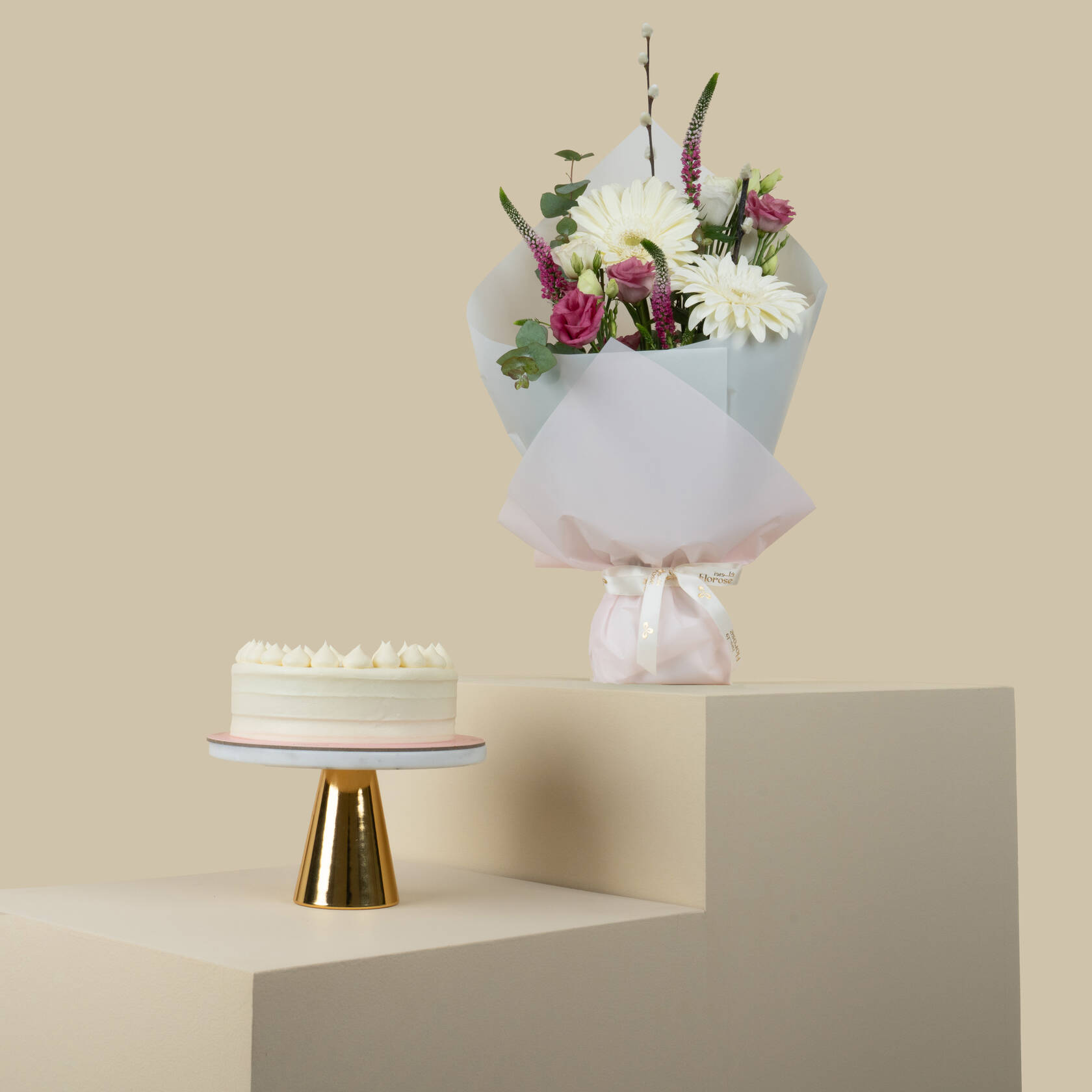 Munch Vanilla Cake | Beautiful Effect Bouquet Munch Vanilla Cake | Beautiful Effect Bouquet