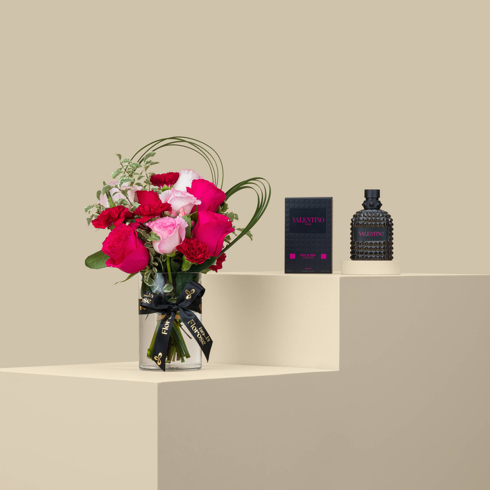 Valentino Born In Roma Uomo Extradose | Strong Presence Vase Valentino Born In Roma Uomo Extradose | Strong Presence Vase
