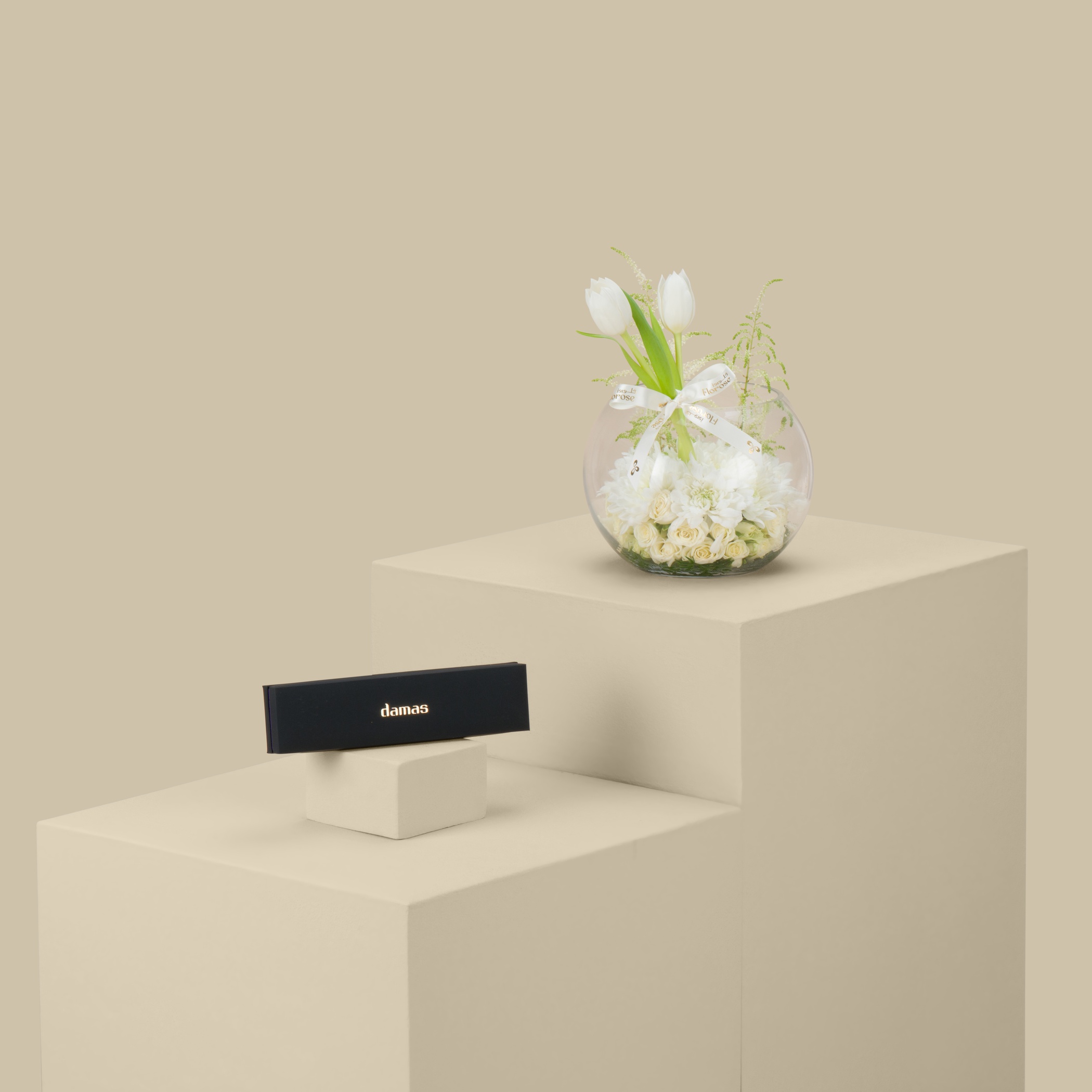 Damas Revolve Trio Bracelet | Coconut Round Vase Damas Revolve Trio Bracelet | Coconut Round Vase
