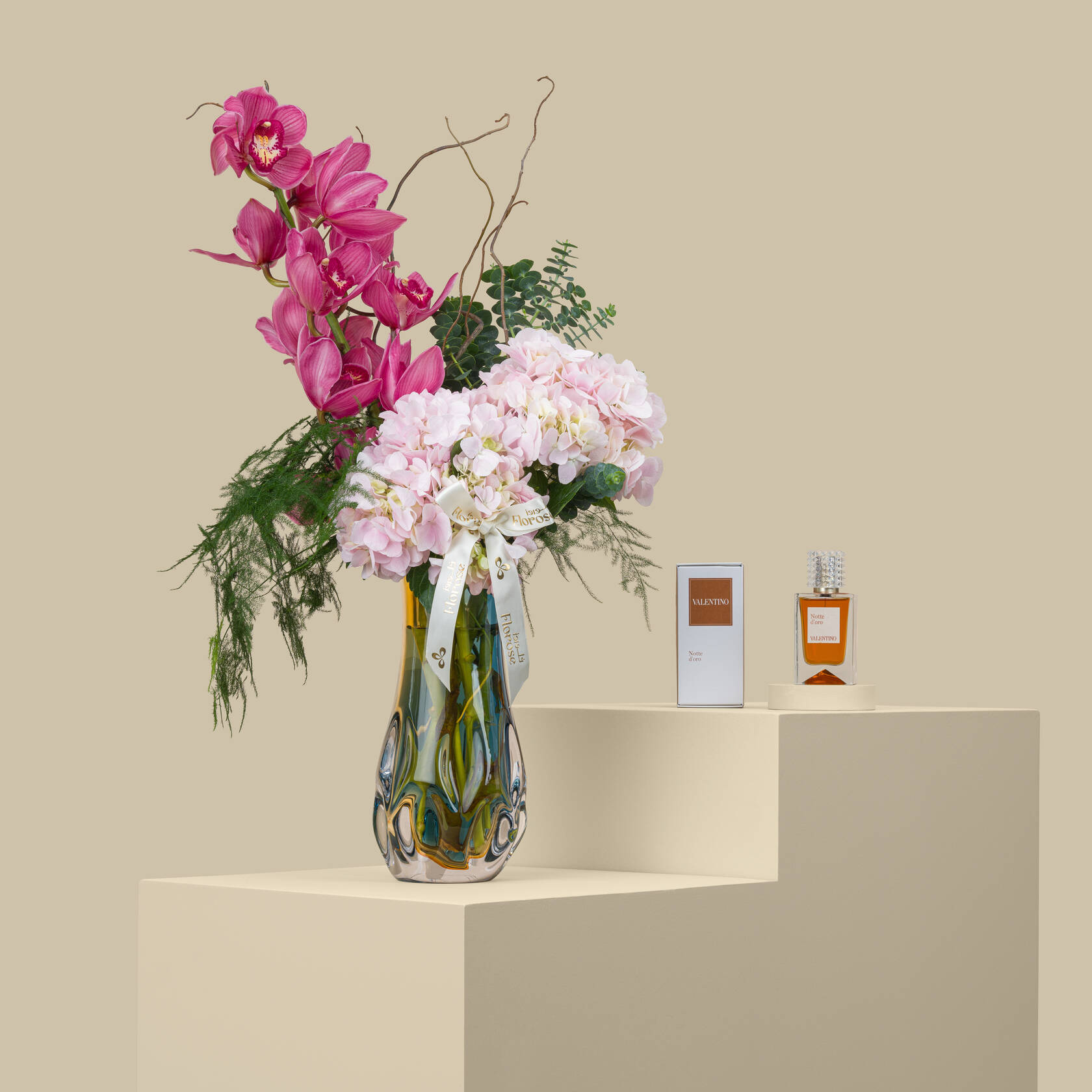 Valentino Notte D’Oro Parfum | Dreamy Night Vase Valentino Notte D’Oro Parfum | Dreamy Night Vase