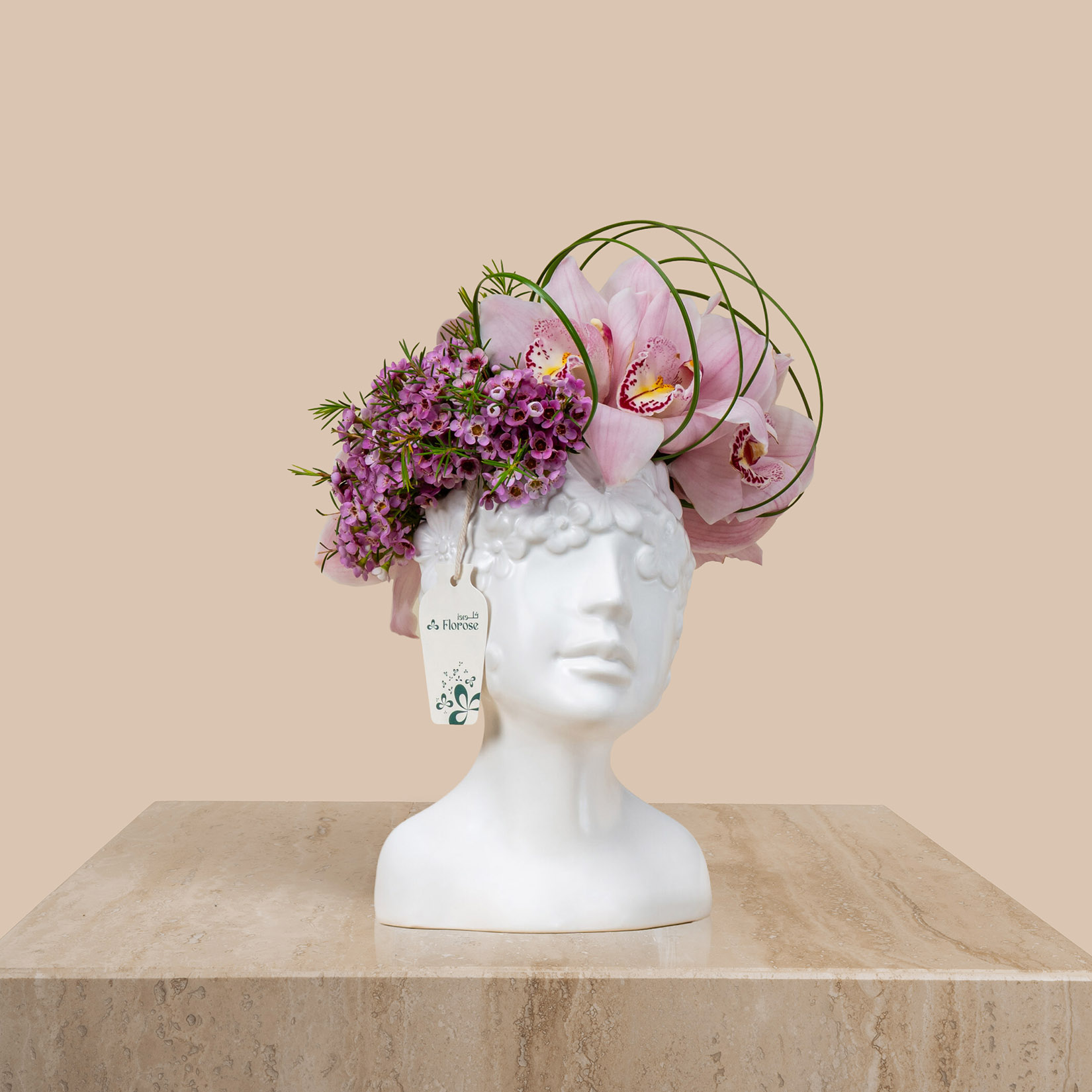 Velina Sculpture Vase Velina Sculpture Vase