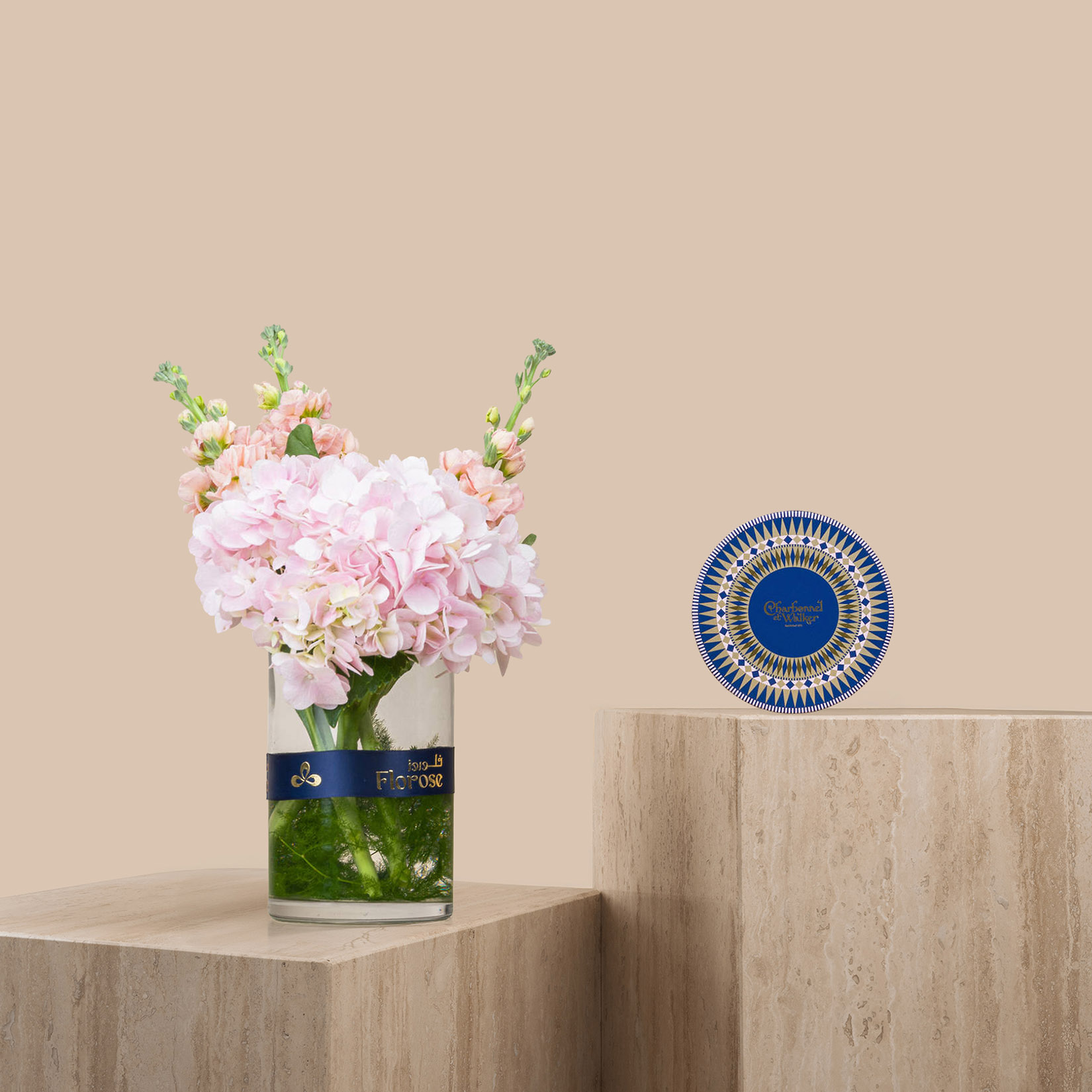 Charbonnel Luxury Chocolate Box | Pink Touch Vase Charbonnel Luxury Chocolate Box | Pink Touch Vase