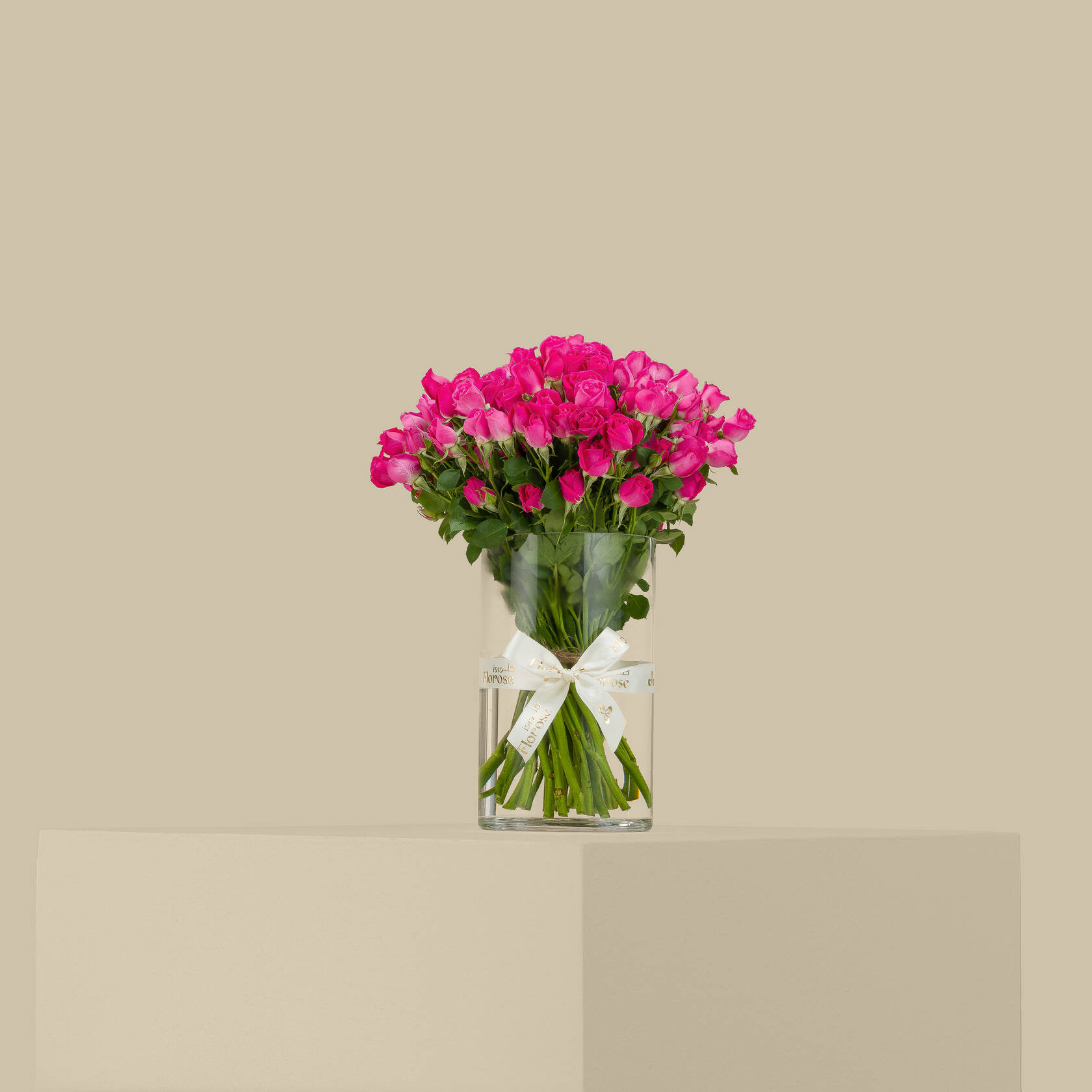 Delicate Spray Rose Vase Fuchsia | 30 Flowers Delicate Spray Rose Vase Fuchsia | 30 Flowers